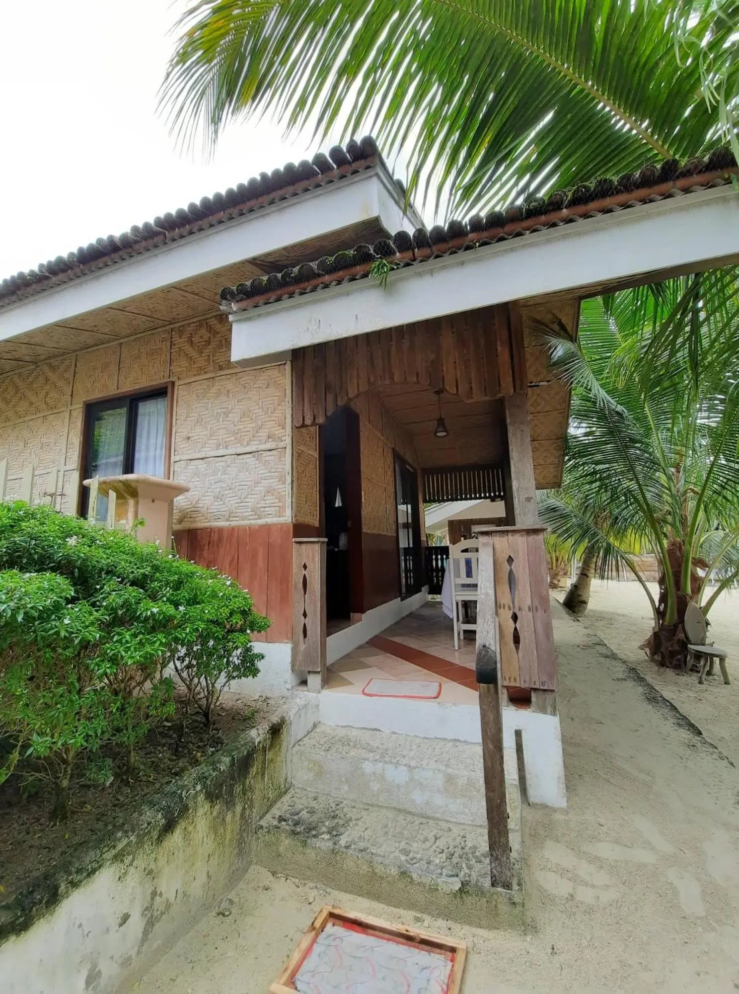 Deluxe Double Room with Balcony and Sea View in Hof Gorei Beach Resort Davao