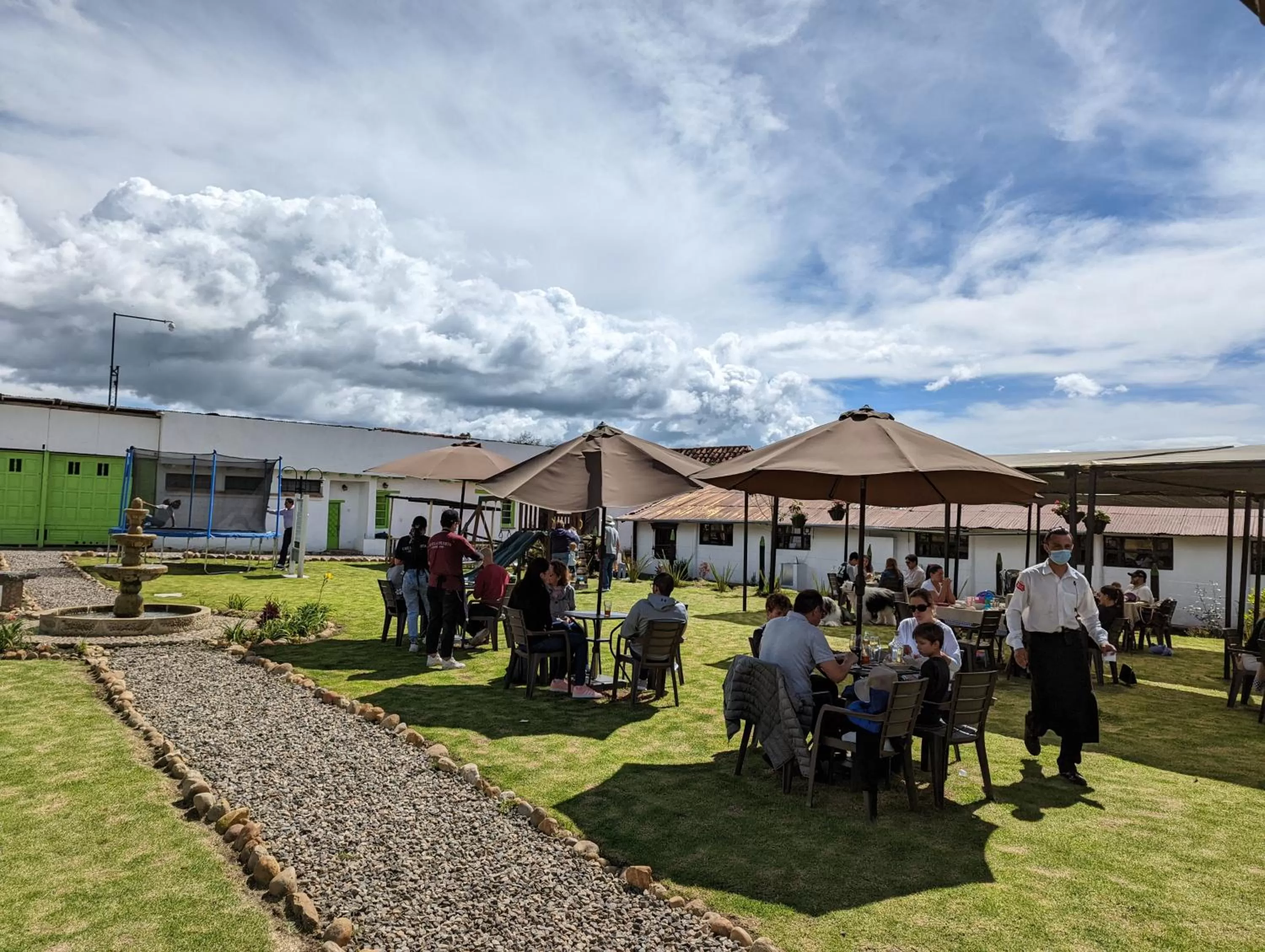 Food and drinks in Posada Cafe La Huerta