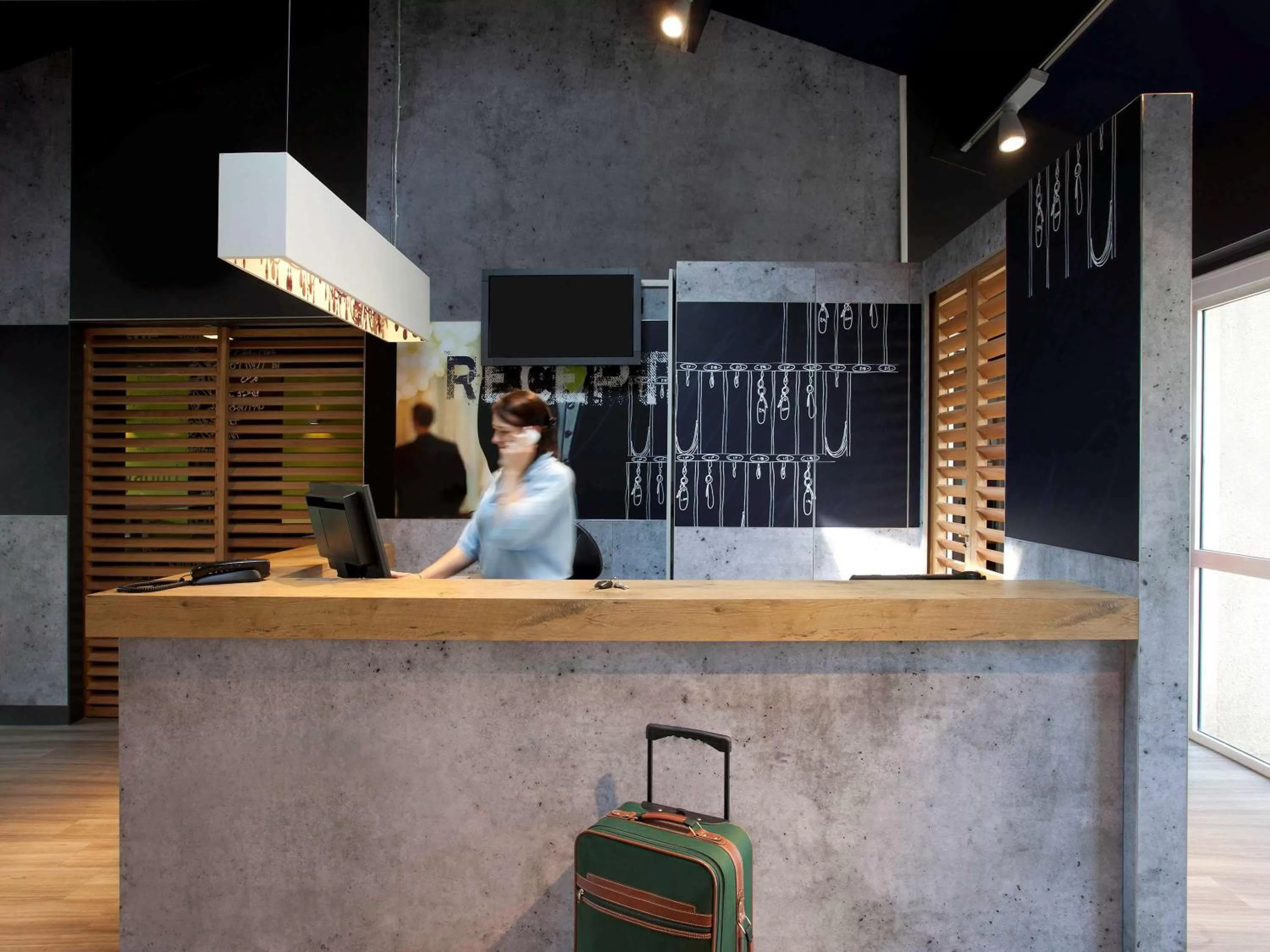 On site in IBIS Budget Tarbes