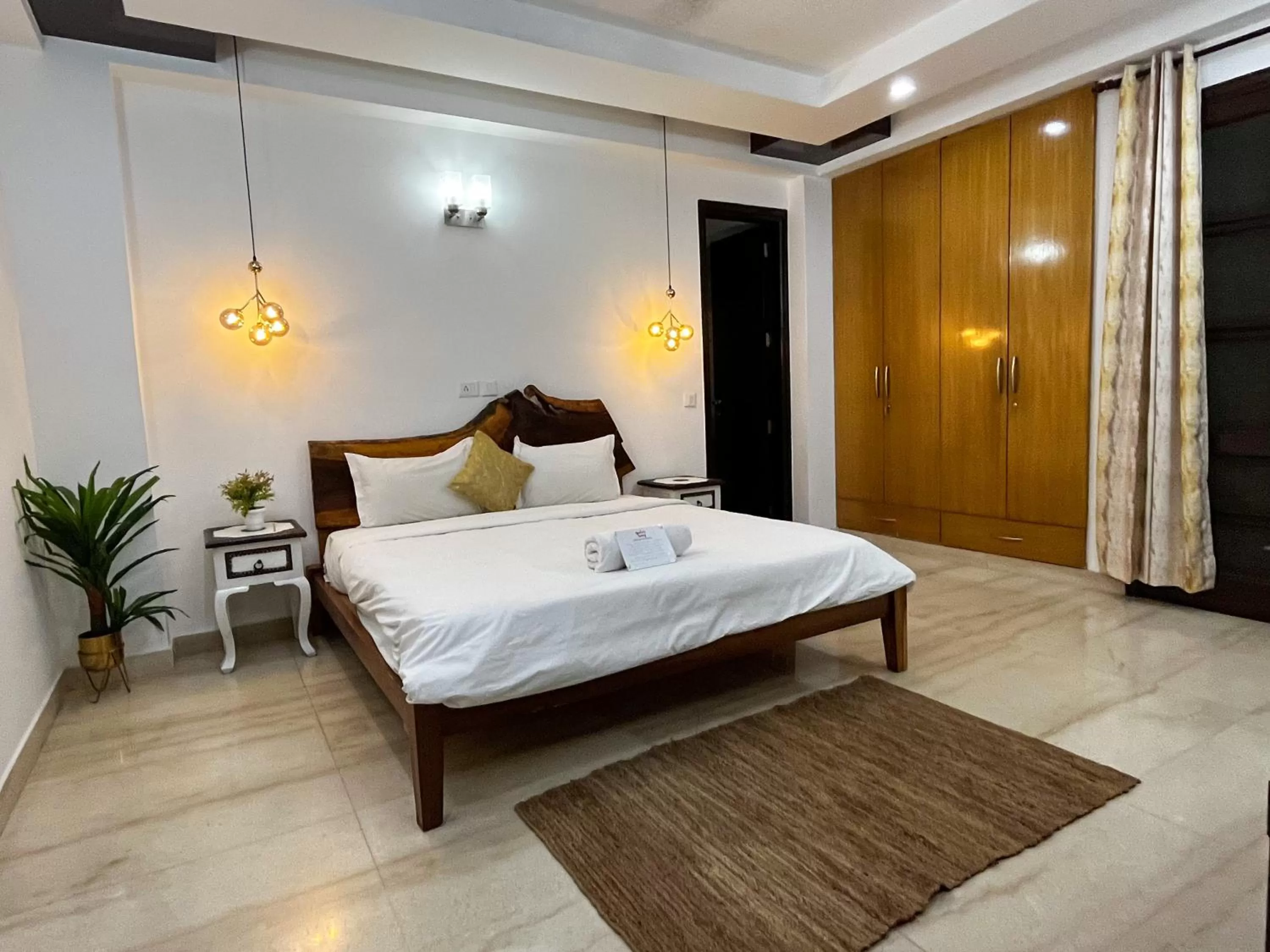 Bed in Avatar Living @Safdarjung Enclave