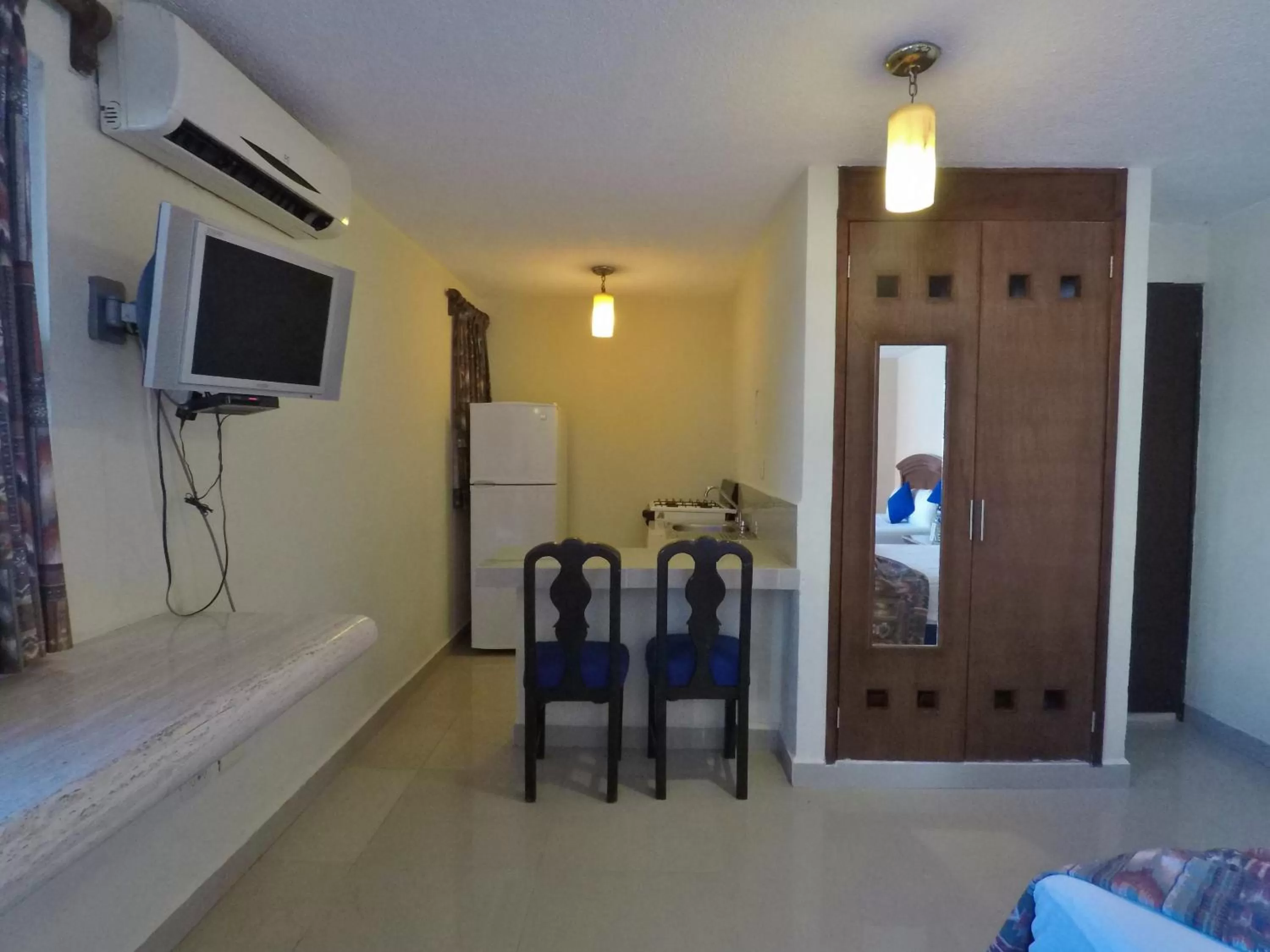 Photo of the whole room in Hotel El Campanario Playa del Carmen