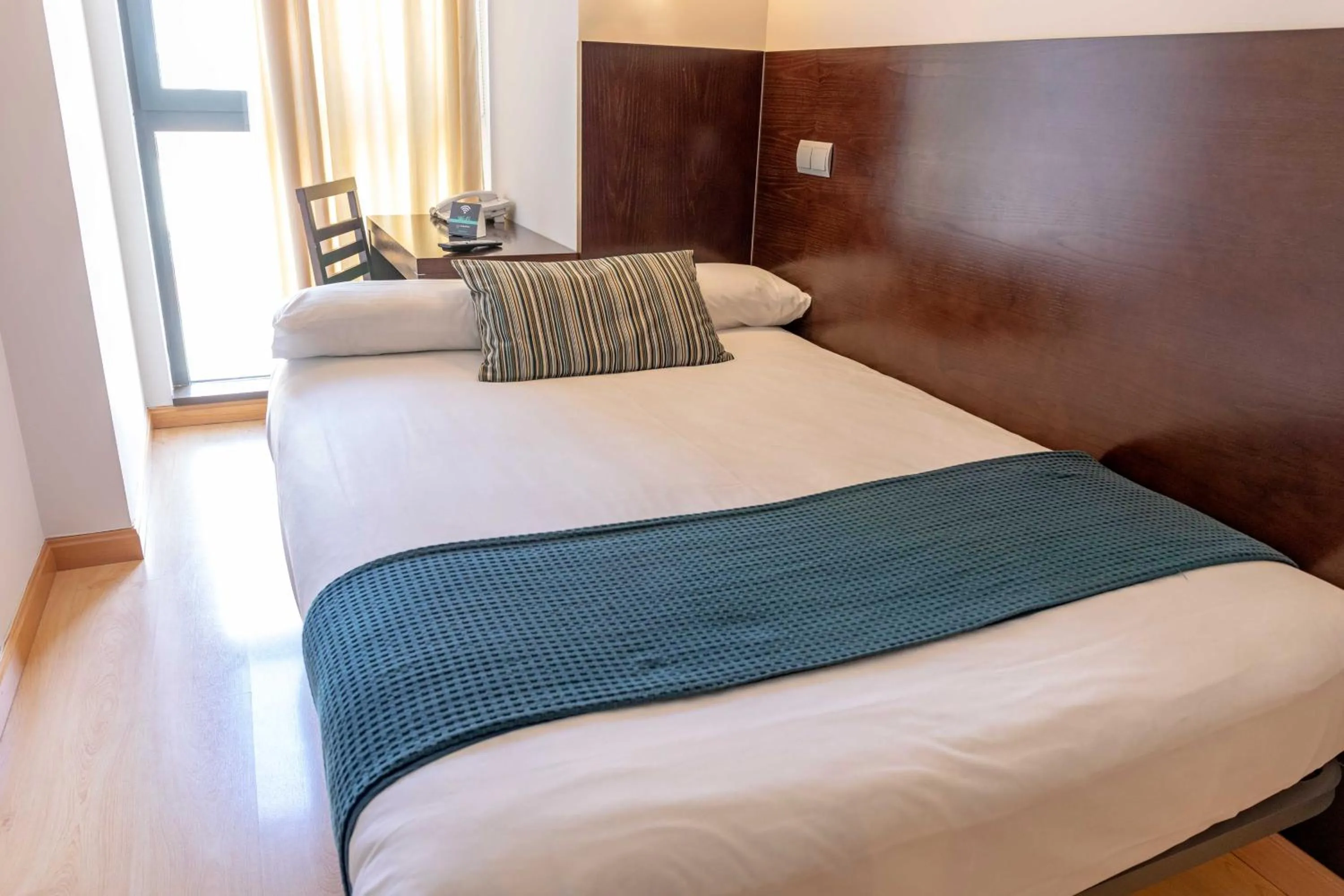 Bed in Hotel Alda Cardeña