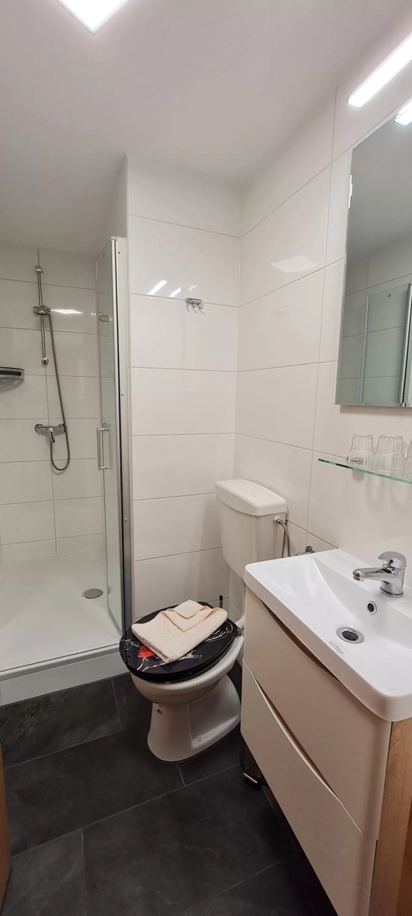 Bathroom in Hotel Prox