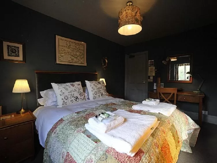 Bed in The Lamb Inn