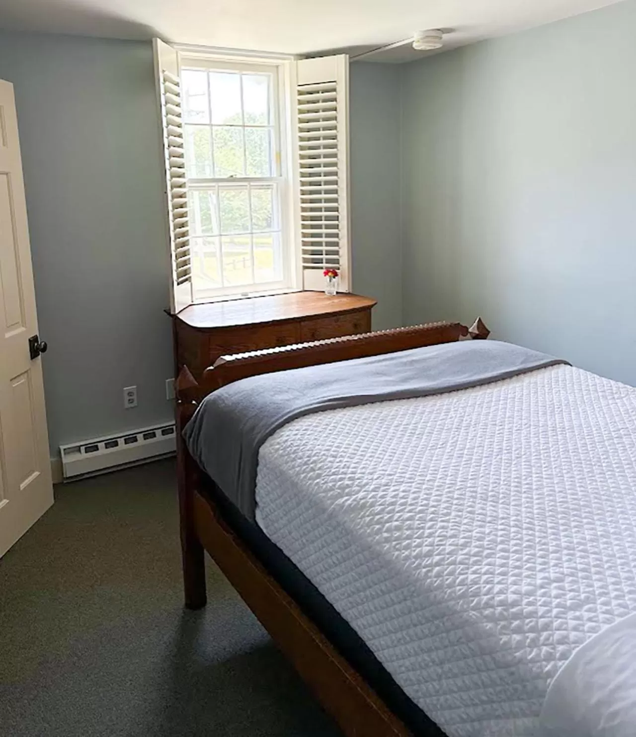 Bed in The General Stanton Inn