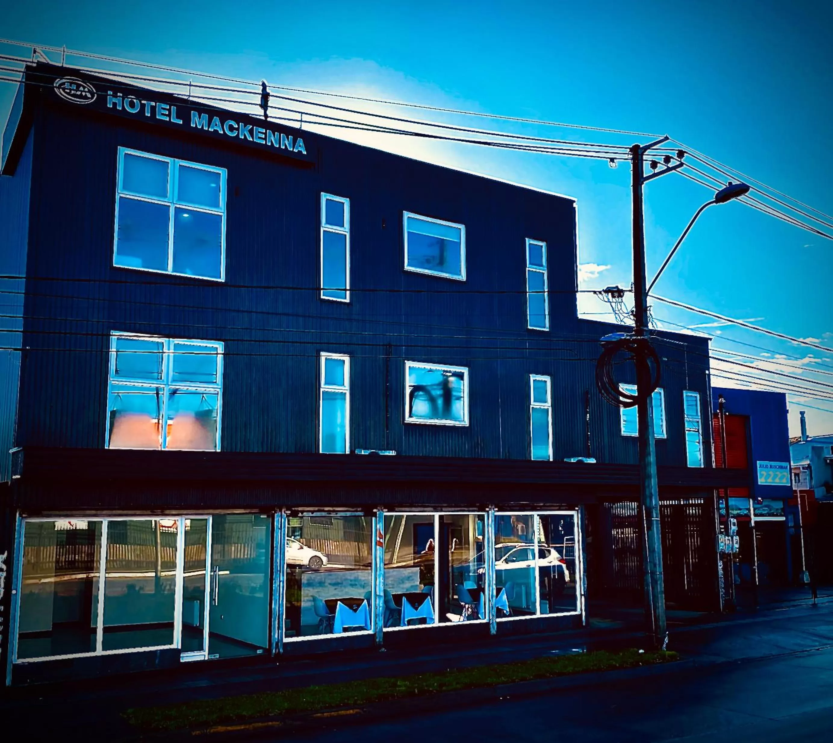 Property building in Hotel Mackenna