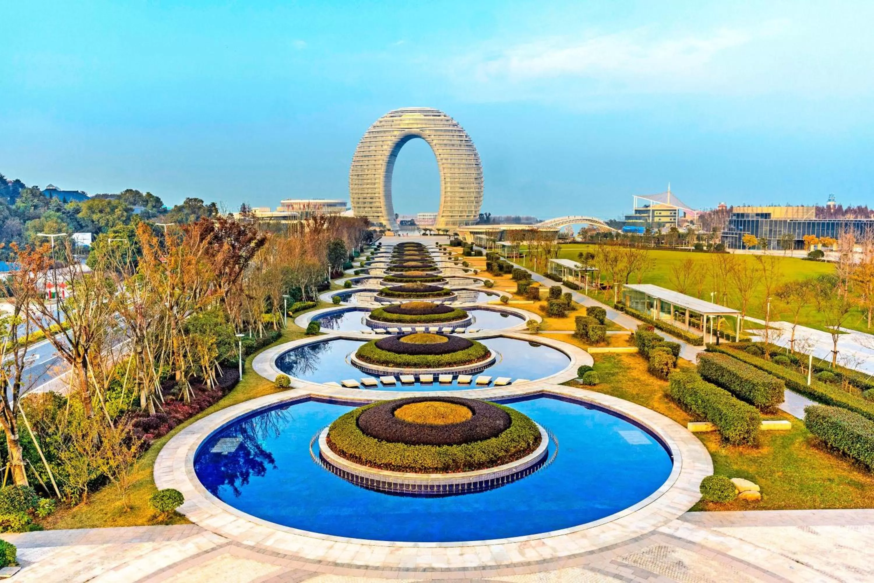 Property building in Sheraton Huzhou Taihu Lake Hot Spring Resort & Spa