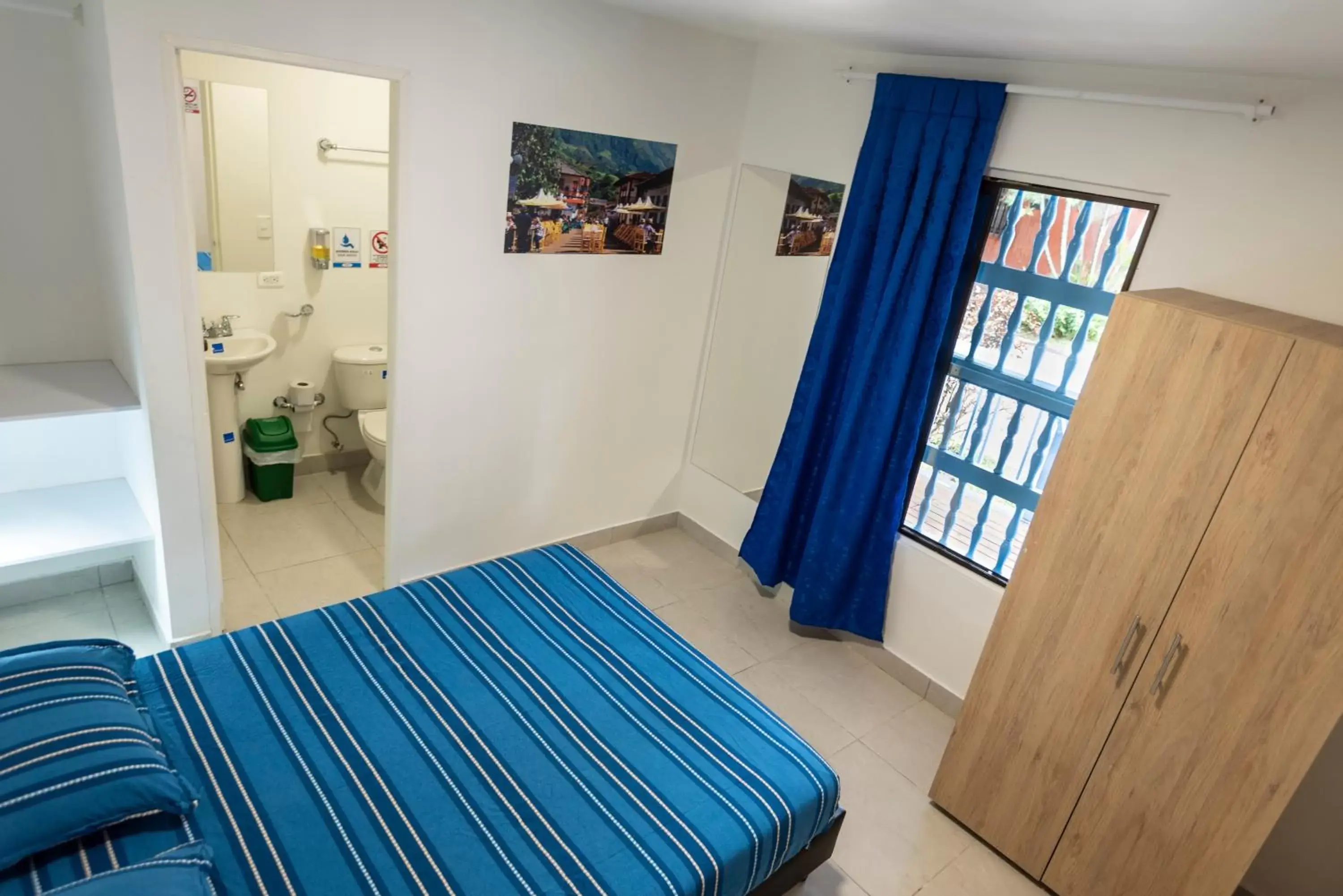 Double Room with Private Bathroom in Air Guest House Double Room with Private Bathroom in Air Guest House