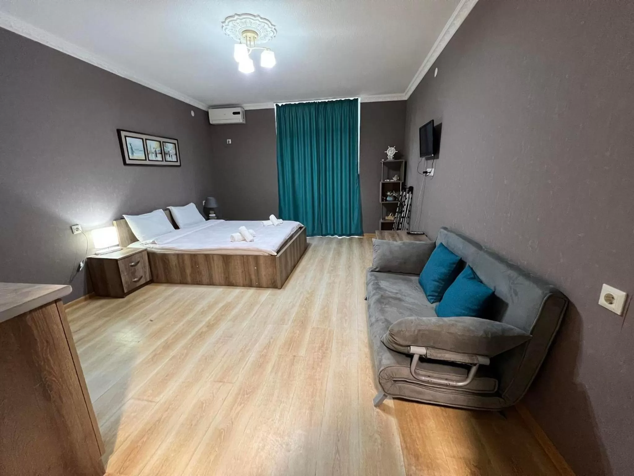 Bed in Aparthotel Holiday Lux Batumi