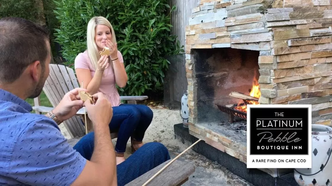 BBQ facilities in The Platinum Pebble Boutique Inn - Adults Only Property