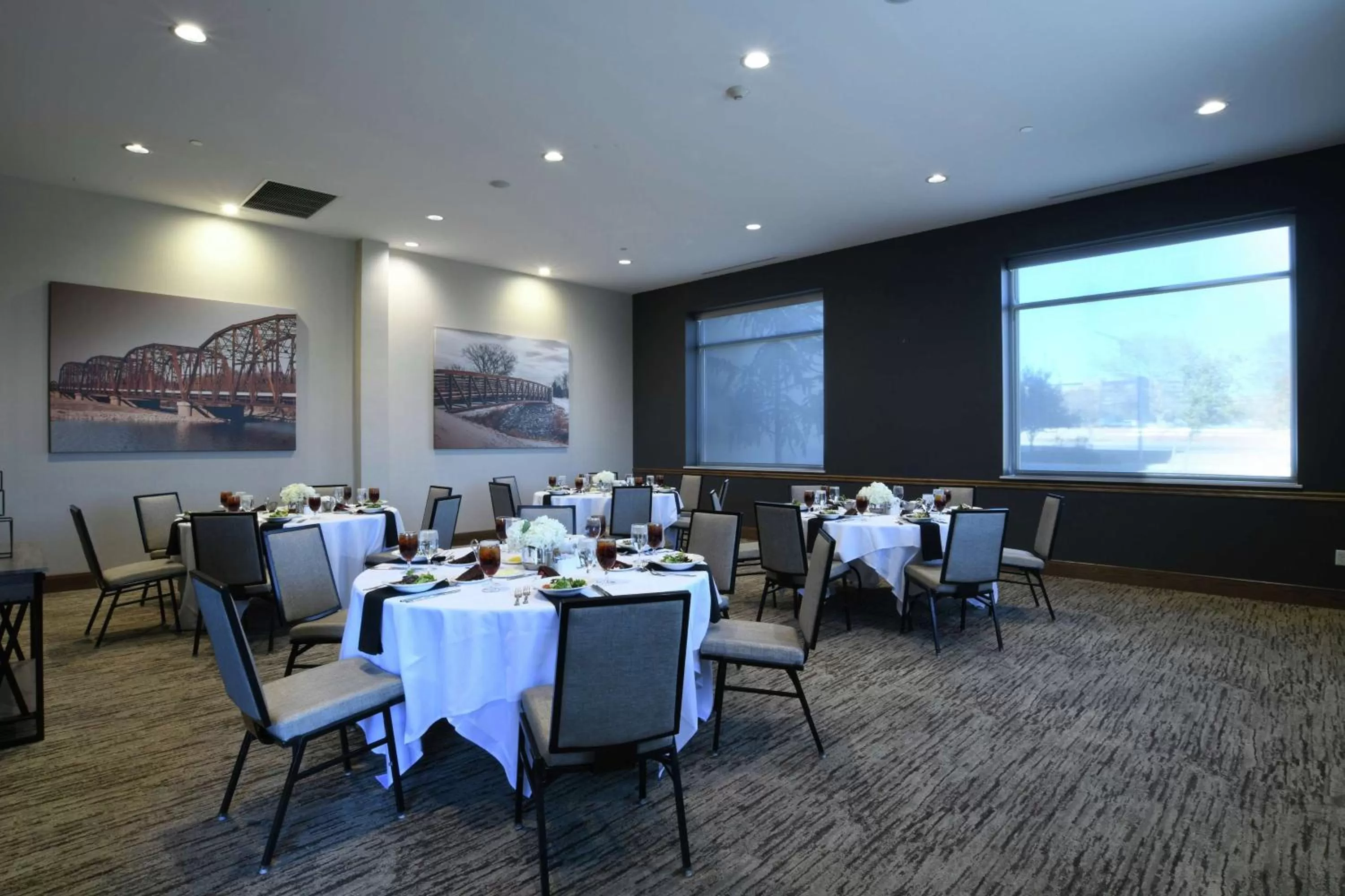 Meeting/conference room in Embassy Suites Oklahoma City Downtown/Medical Center