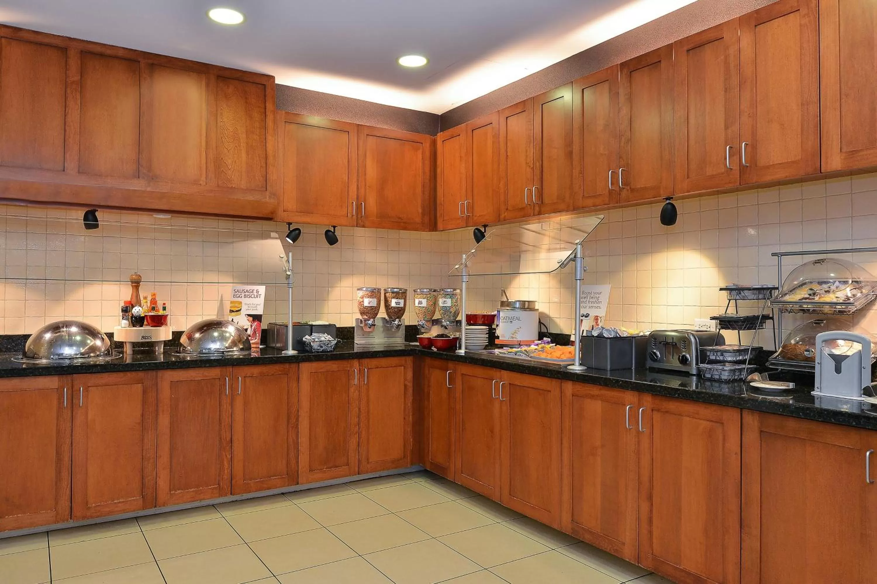 Breakfast in Residence Inn by Marriott Denver Airport at Gateway Park