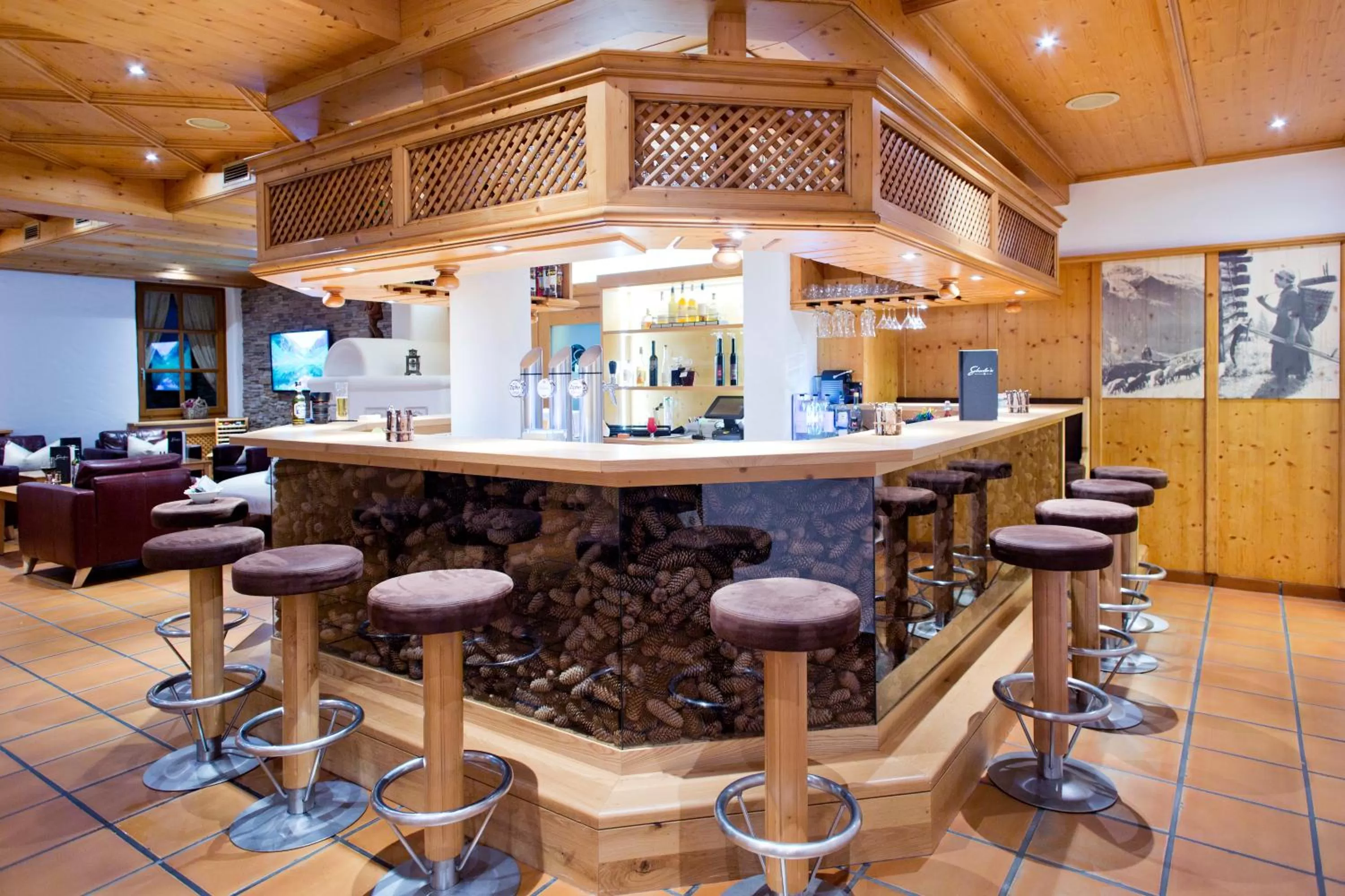 Lounge or bar in Hotel in the HEART of the Alps