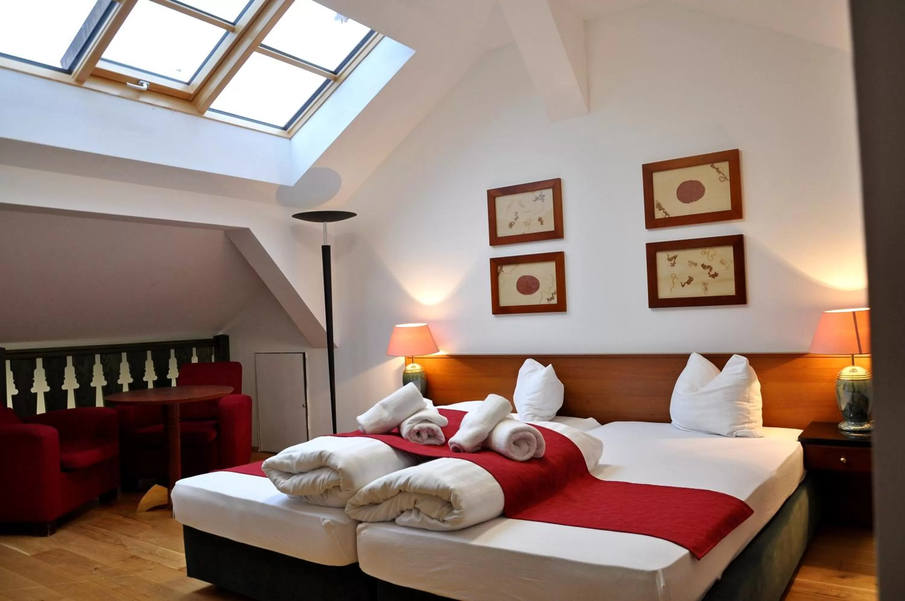 Bedroom, Bed in Hotel U Bílého koně