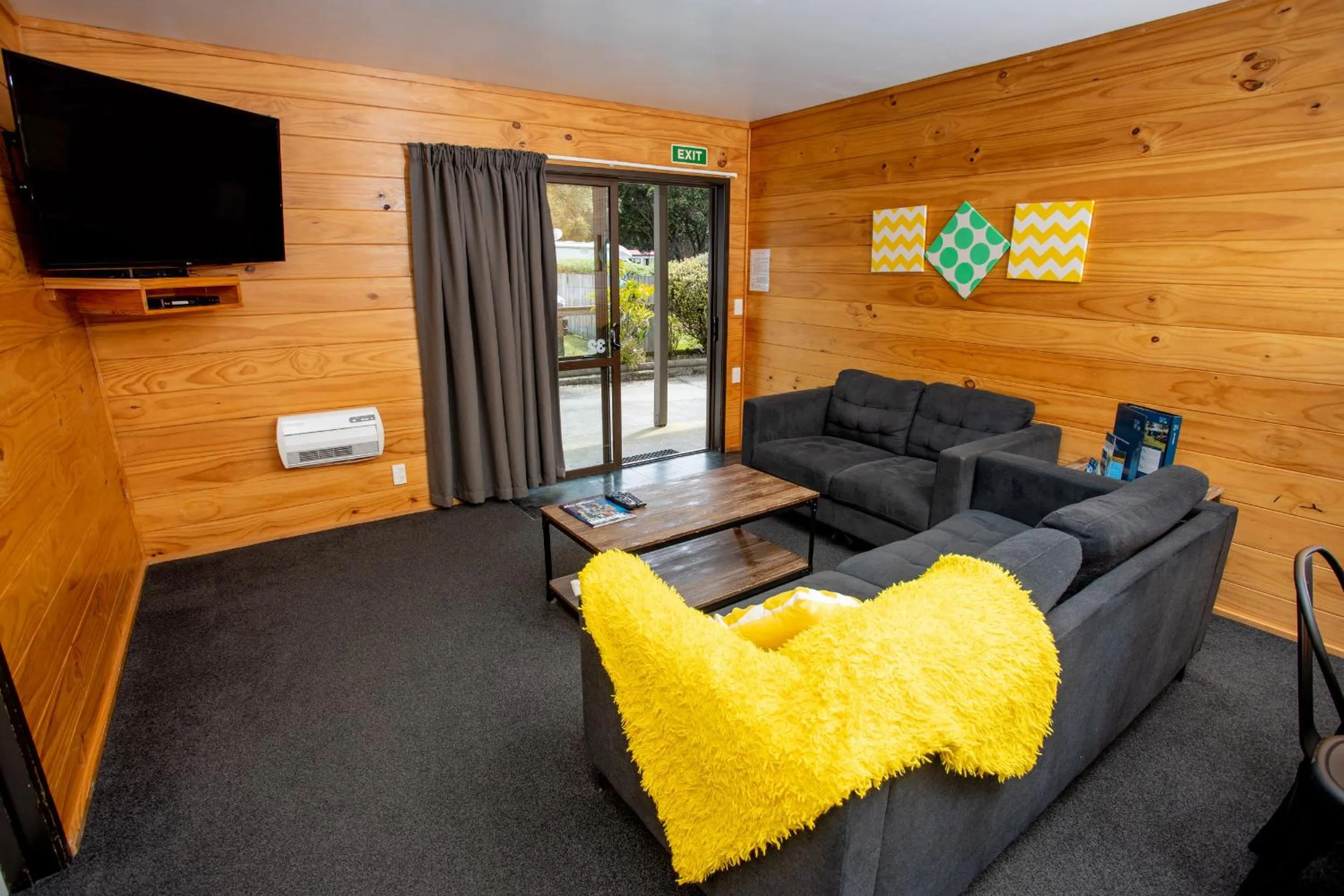 Living room in Wellington TOP 10 Holiday Park