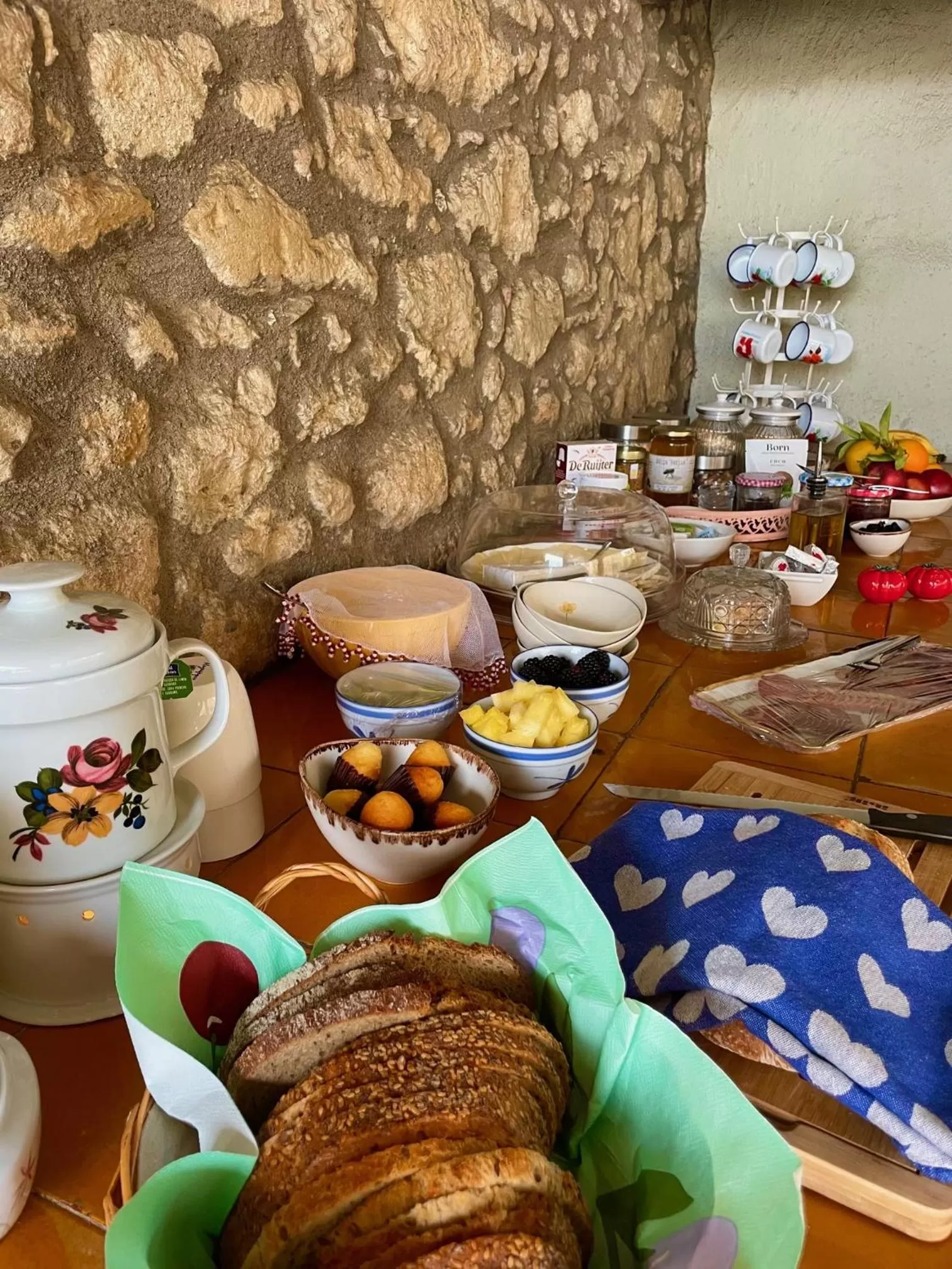 Food and drinks, Breakfast in Mas Feliu Turismo Rural
