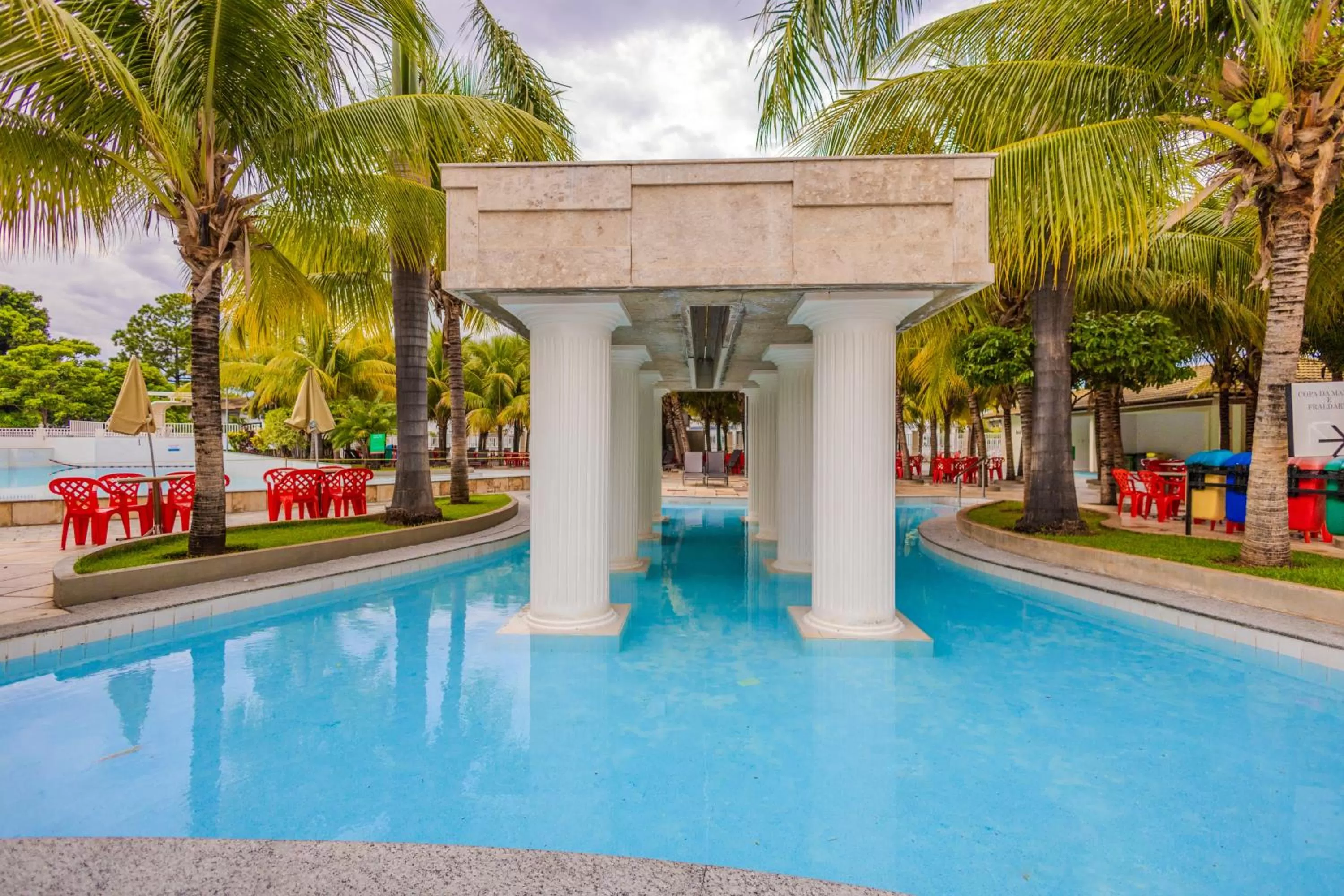 Swimming pool in LACQUA DIROMA III - BVTUR