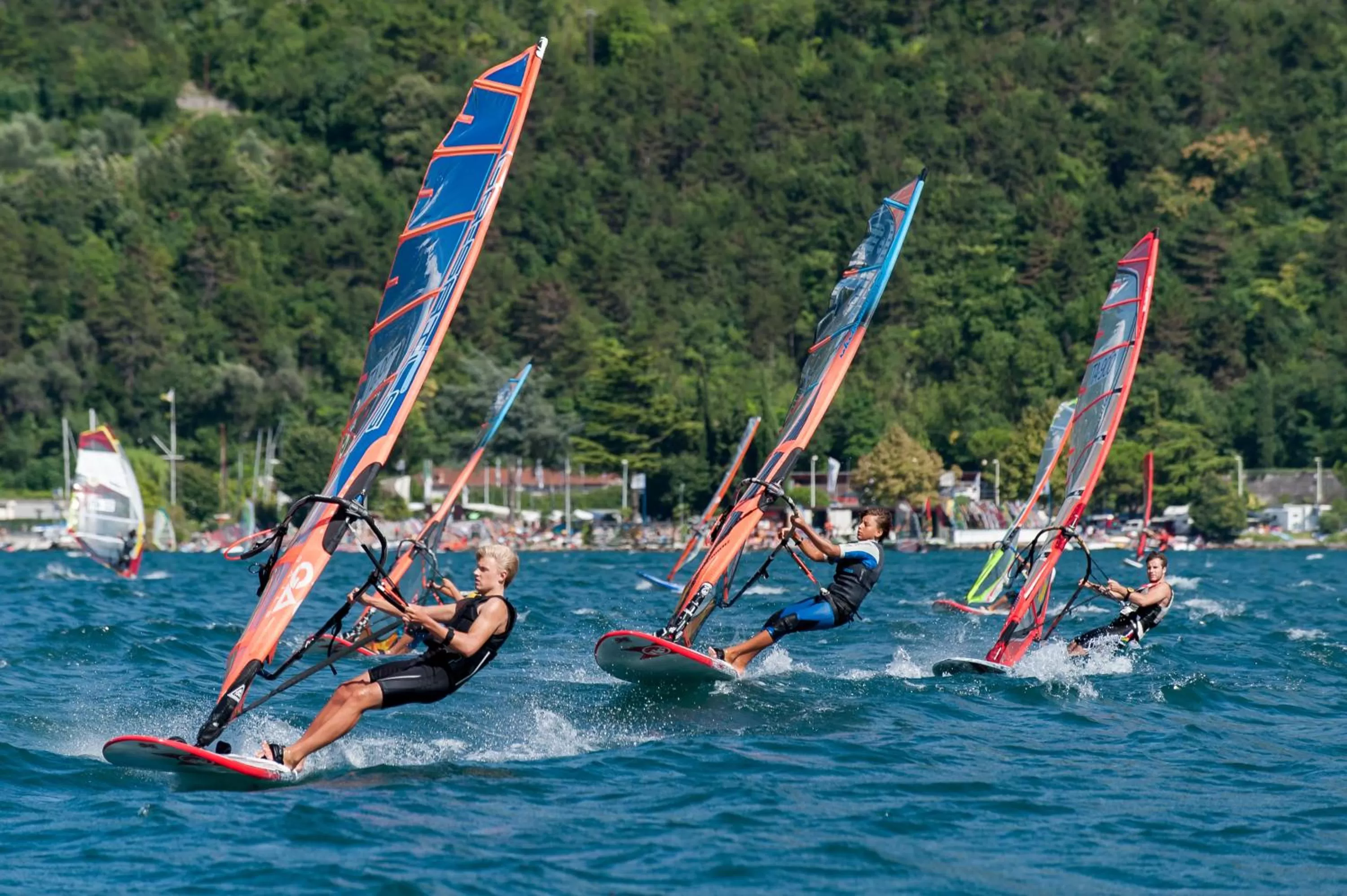 Activities in HOODY ACTIVE & HAPPINESS HOTEL