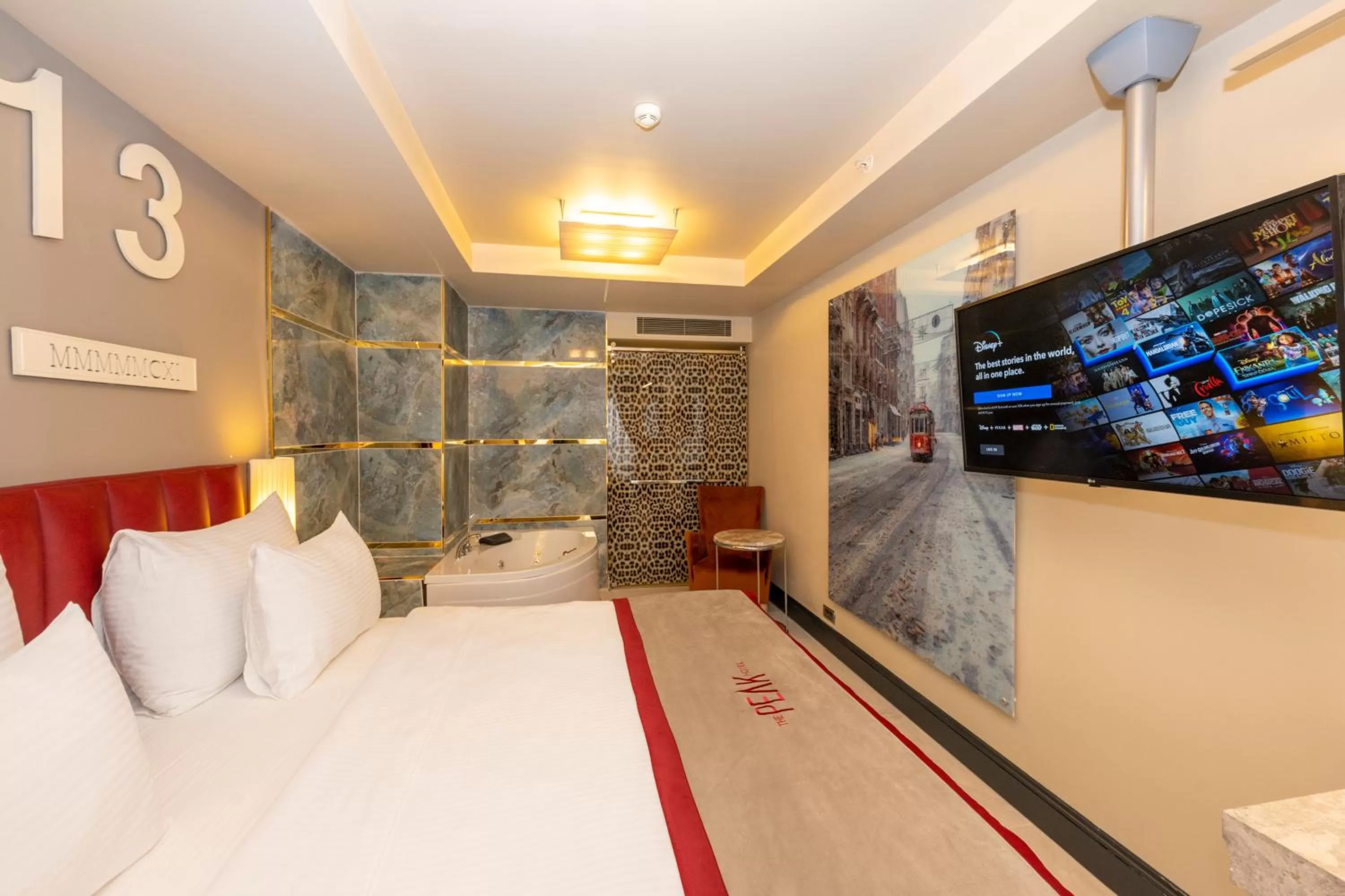 TV and multimedia, Bed in Ramada By Wyndham Istanbul Pera Taksim