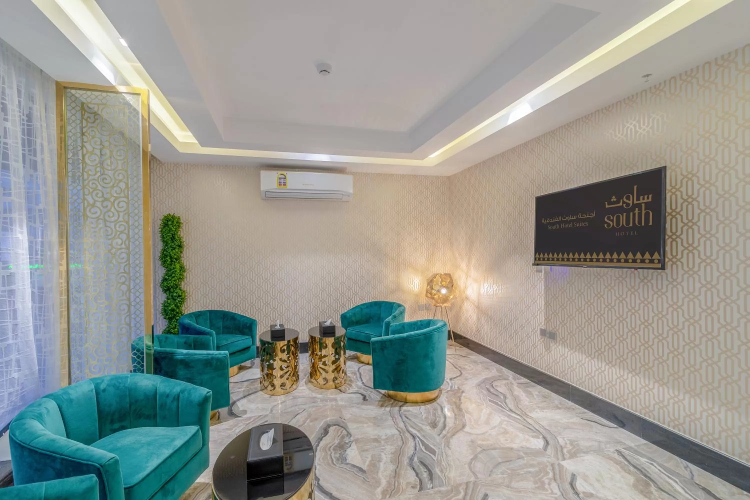 Property building in South Hotel Suites