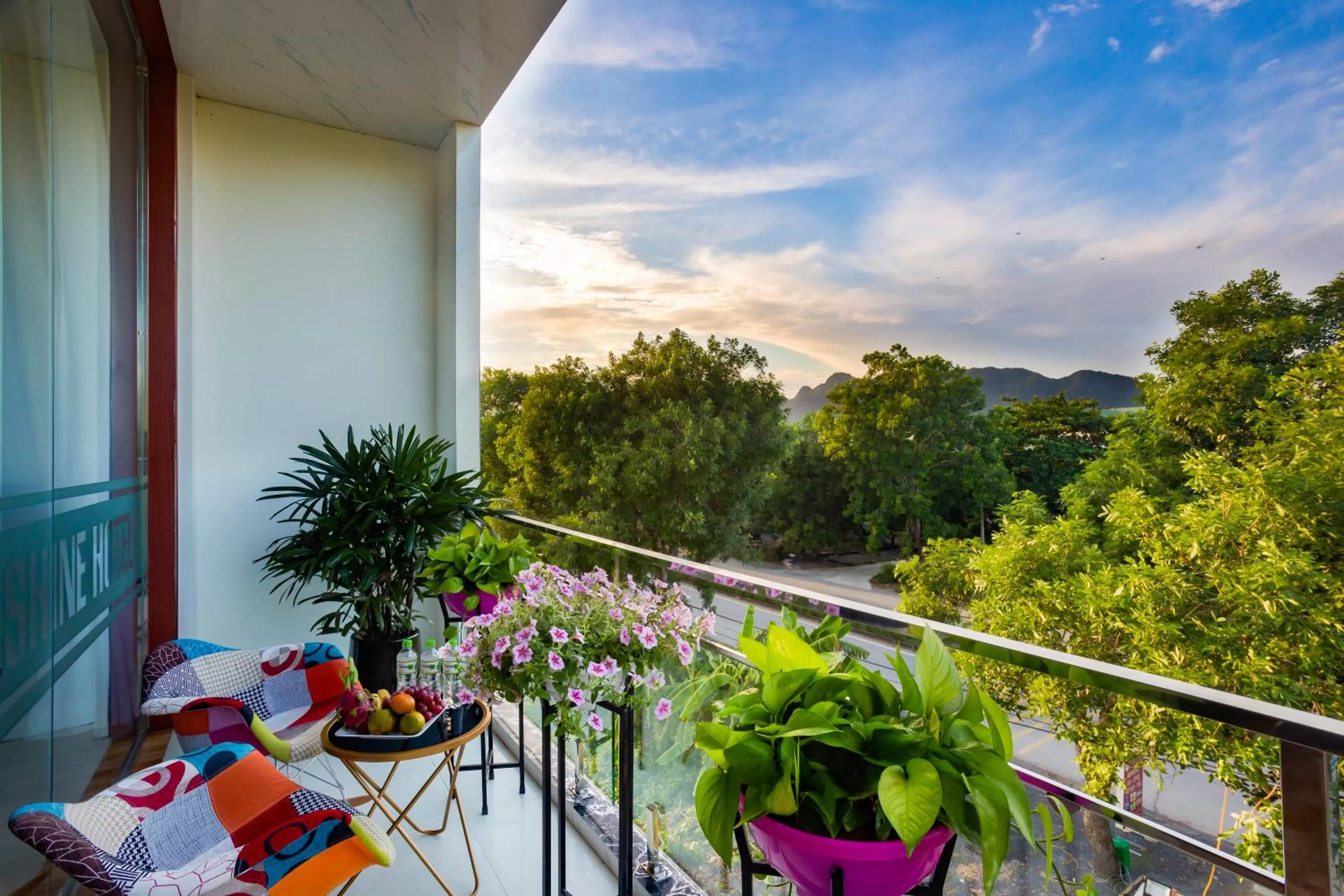 TAM COC SUNSHINE HOTEL