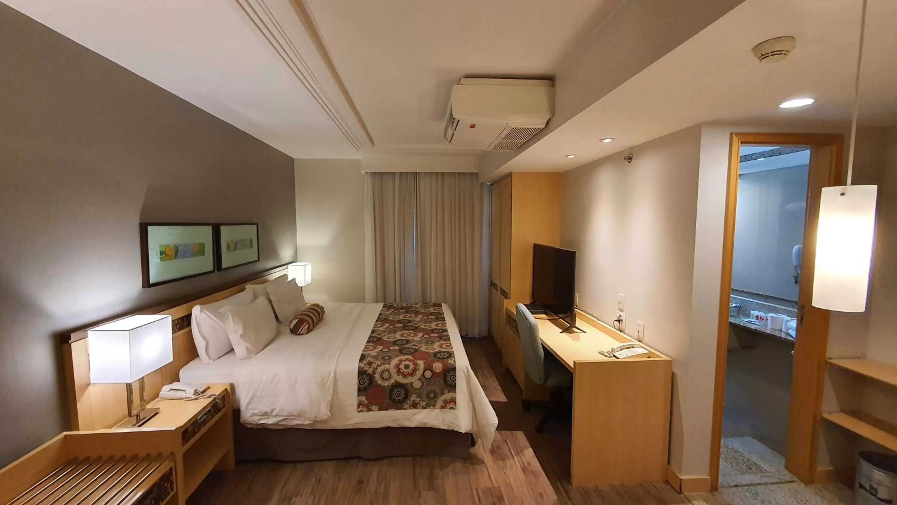 Bed in Lets Idea Brasília Hotel