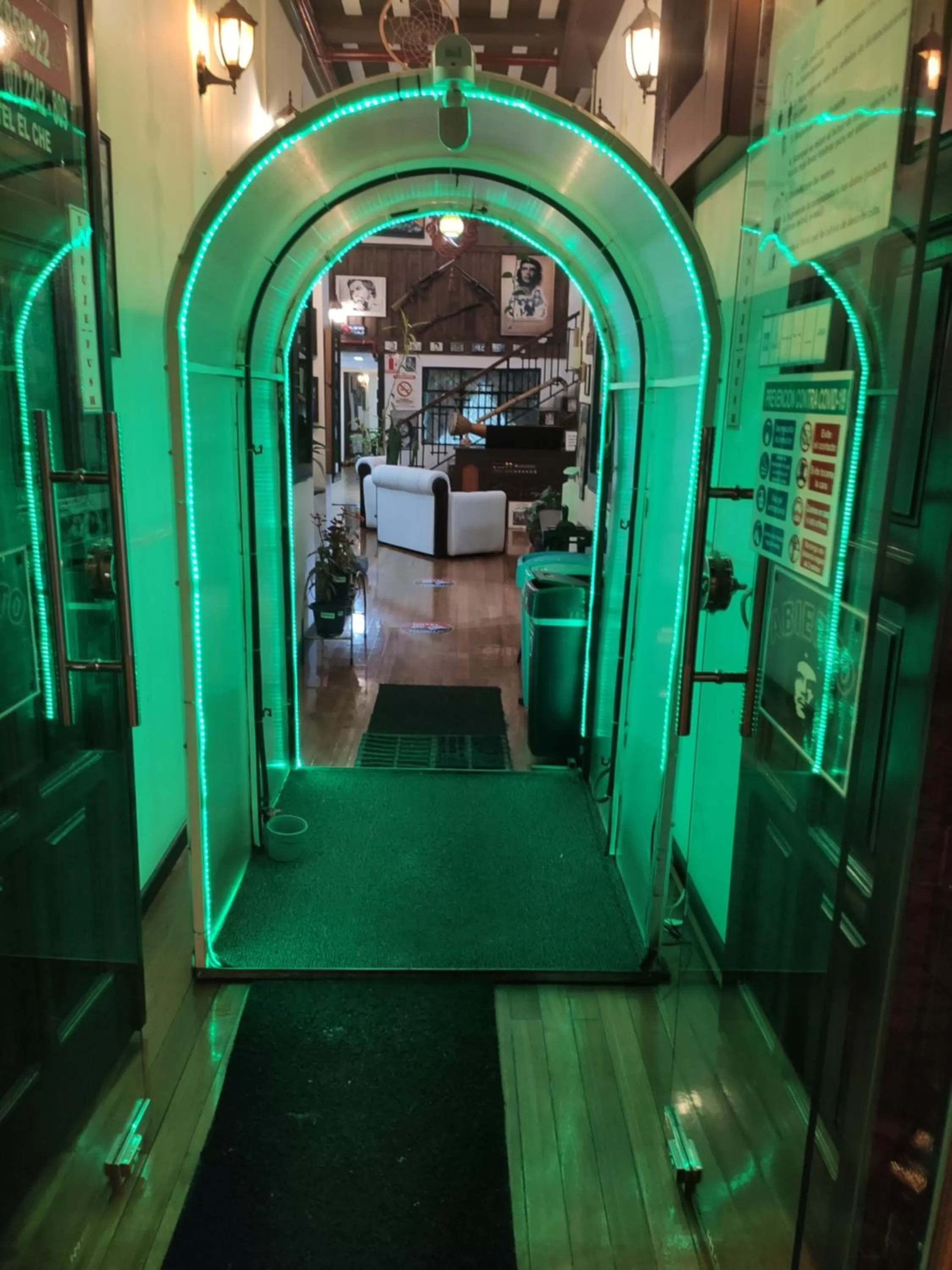 Hotel el Che No apto para corruptos