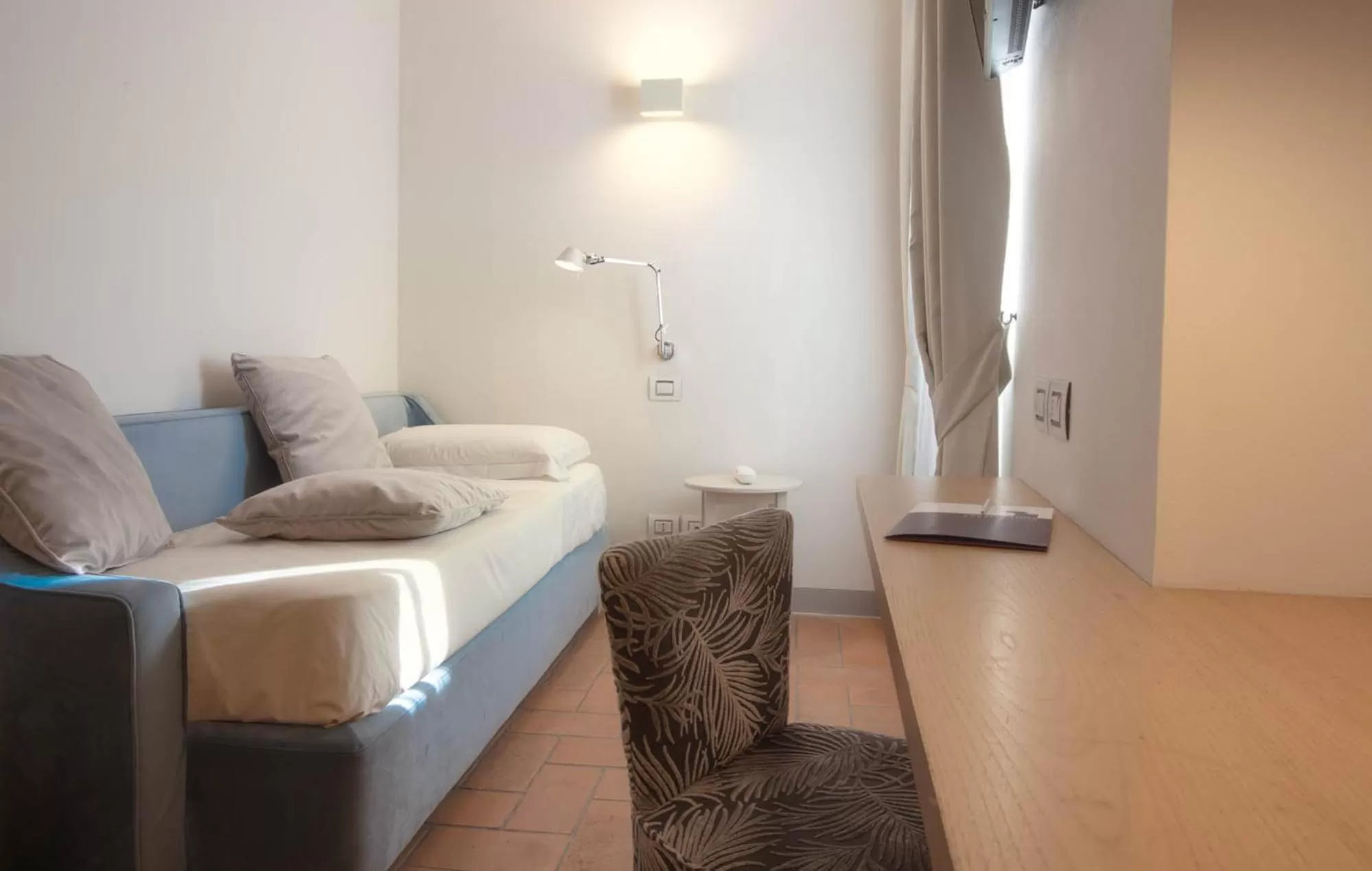 Bedroom, Bed in Hotel Sorella Luna