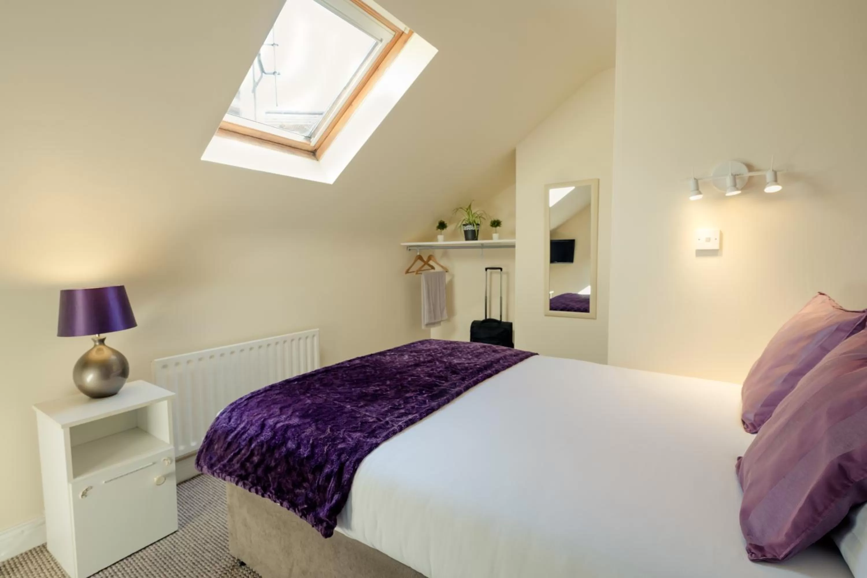 Bedroom, Bed in The Quayside B&B