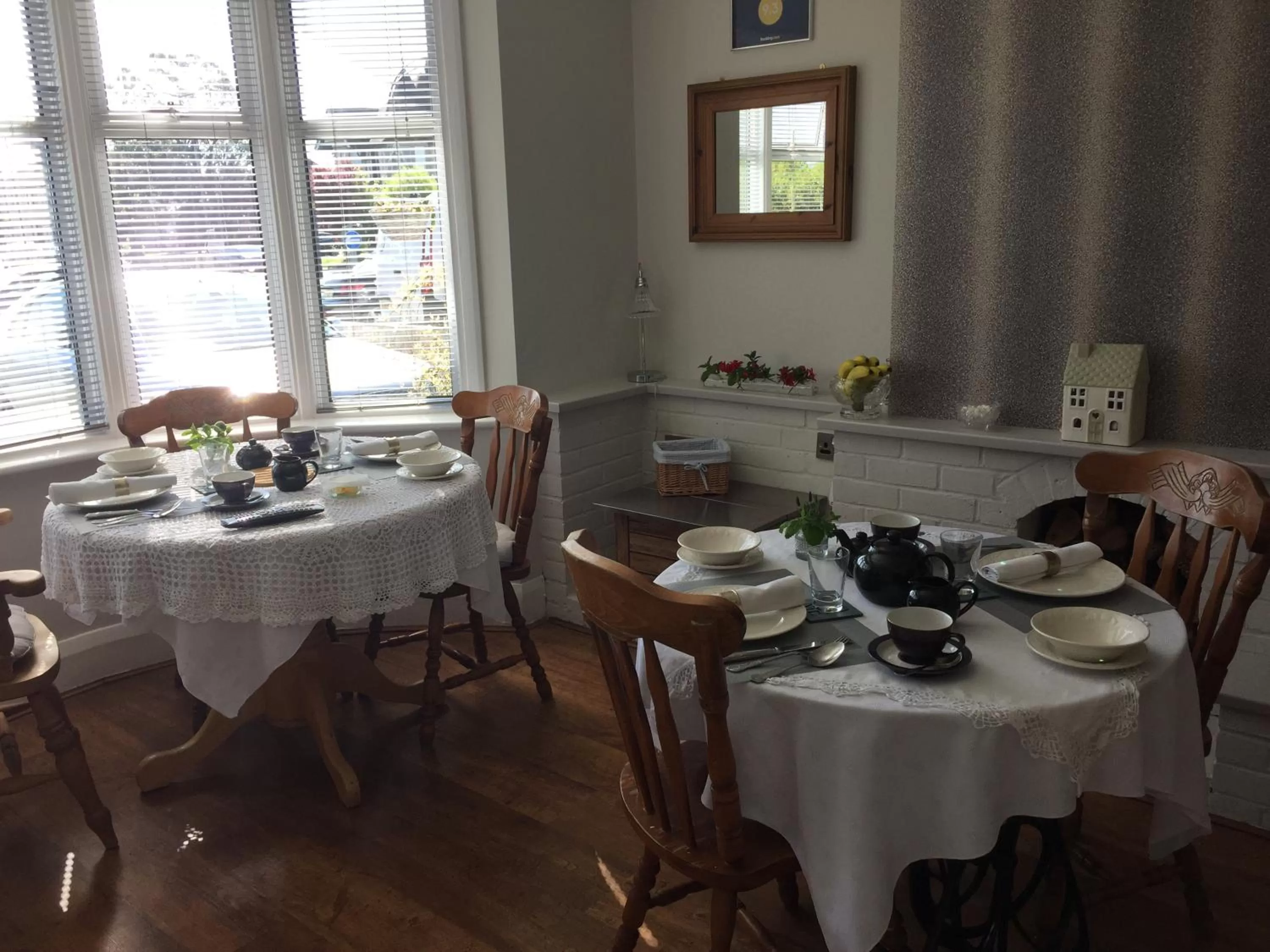 Dining area, Restaurant/Places to Eat in Southend Airport Bed & Breakfast