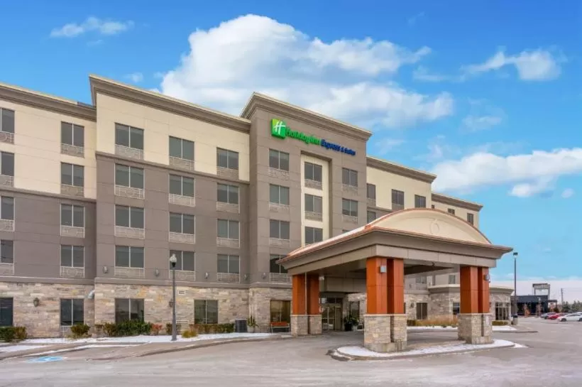 Holiday Inn Express & Suites Vaughan-Southwest by IHG