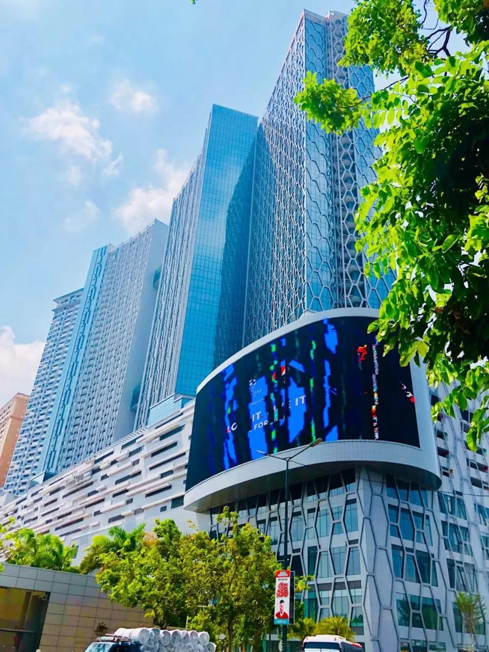 Property building in The Bridge Club