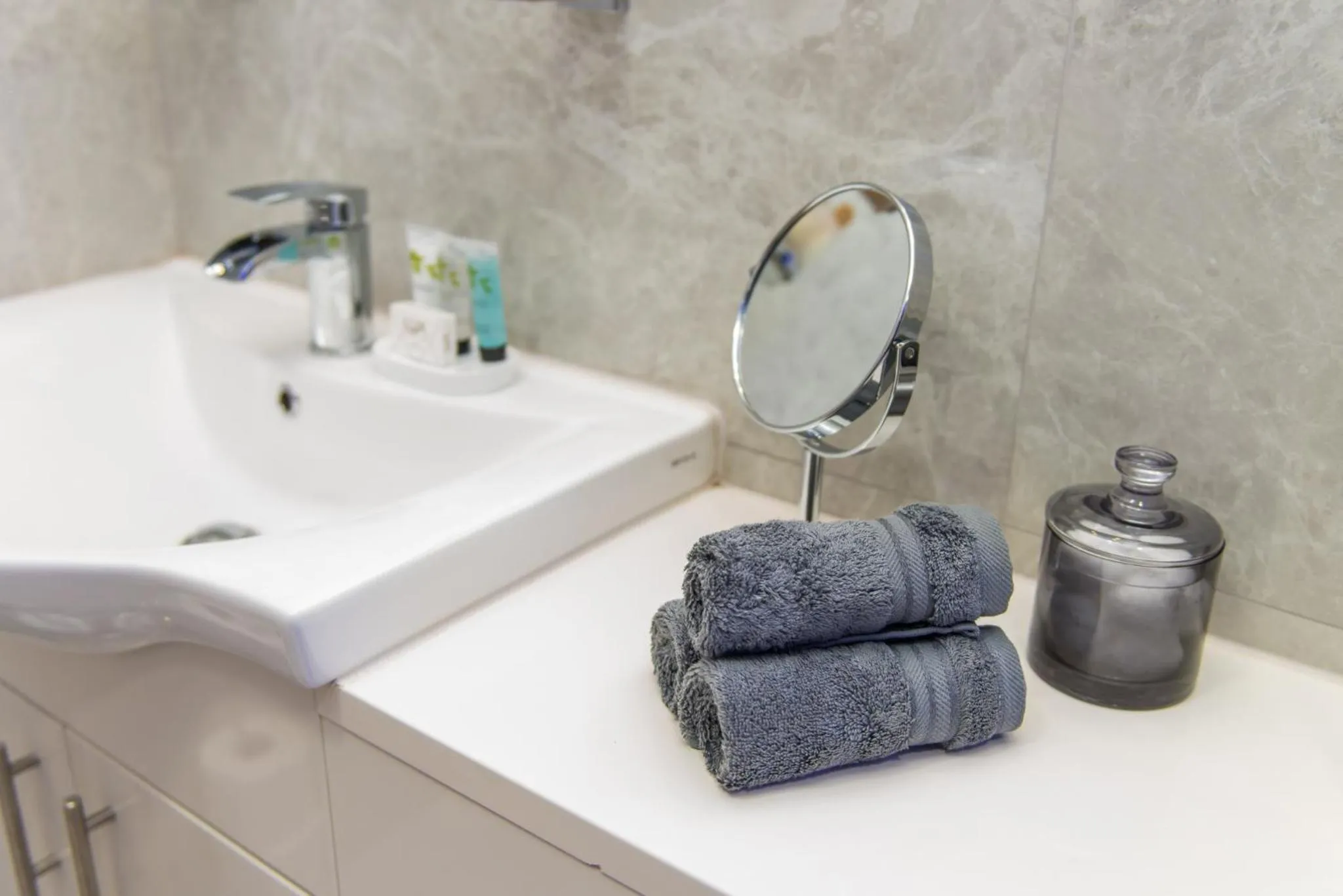 Bathroom in Sawrey Serviced Apartments