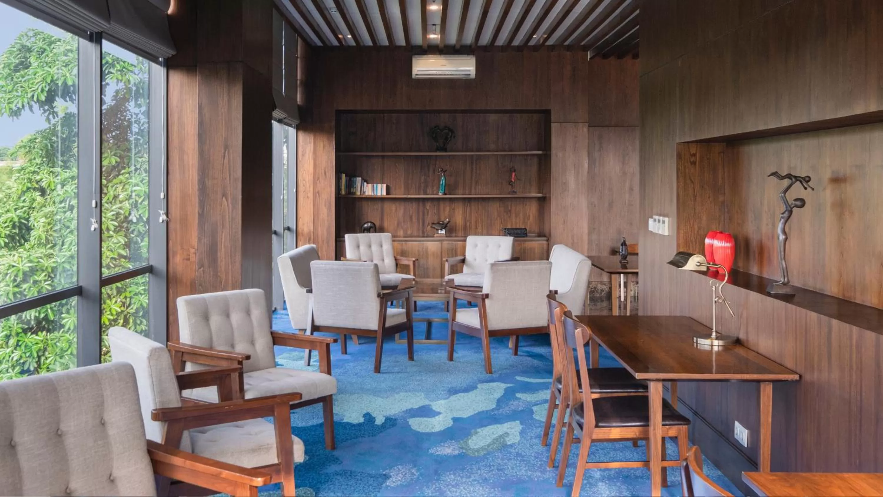 Business facilities in Veranda Hotel Pakubuwono