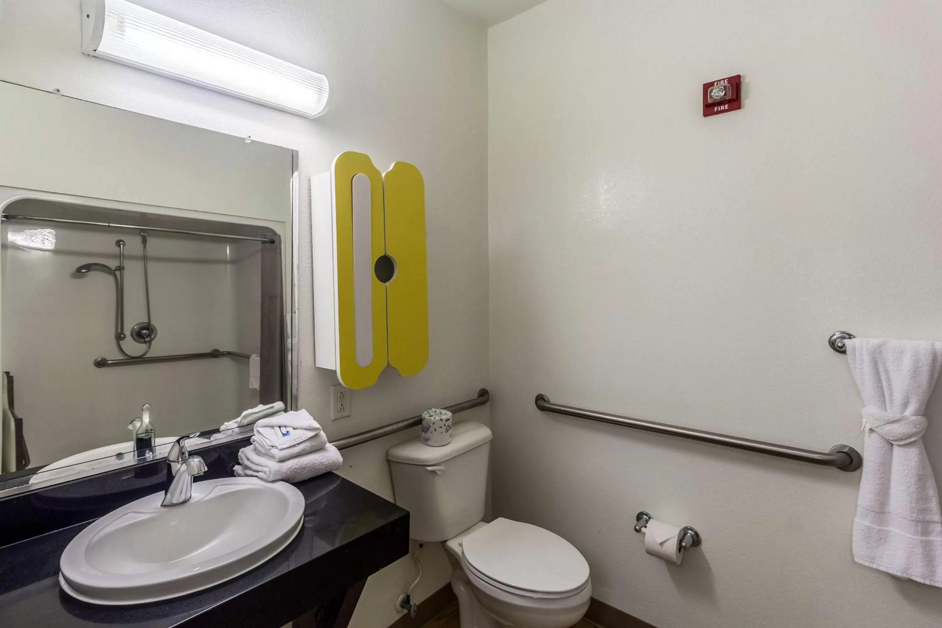 Bathroom in Studio 6-Mcallen, TX