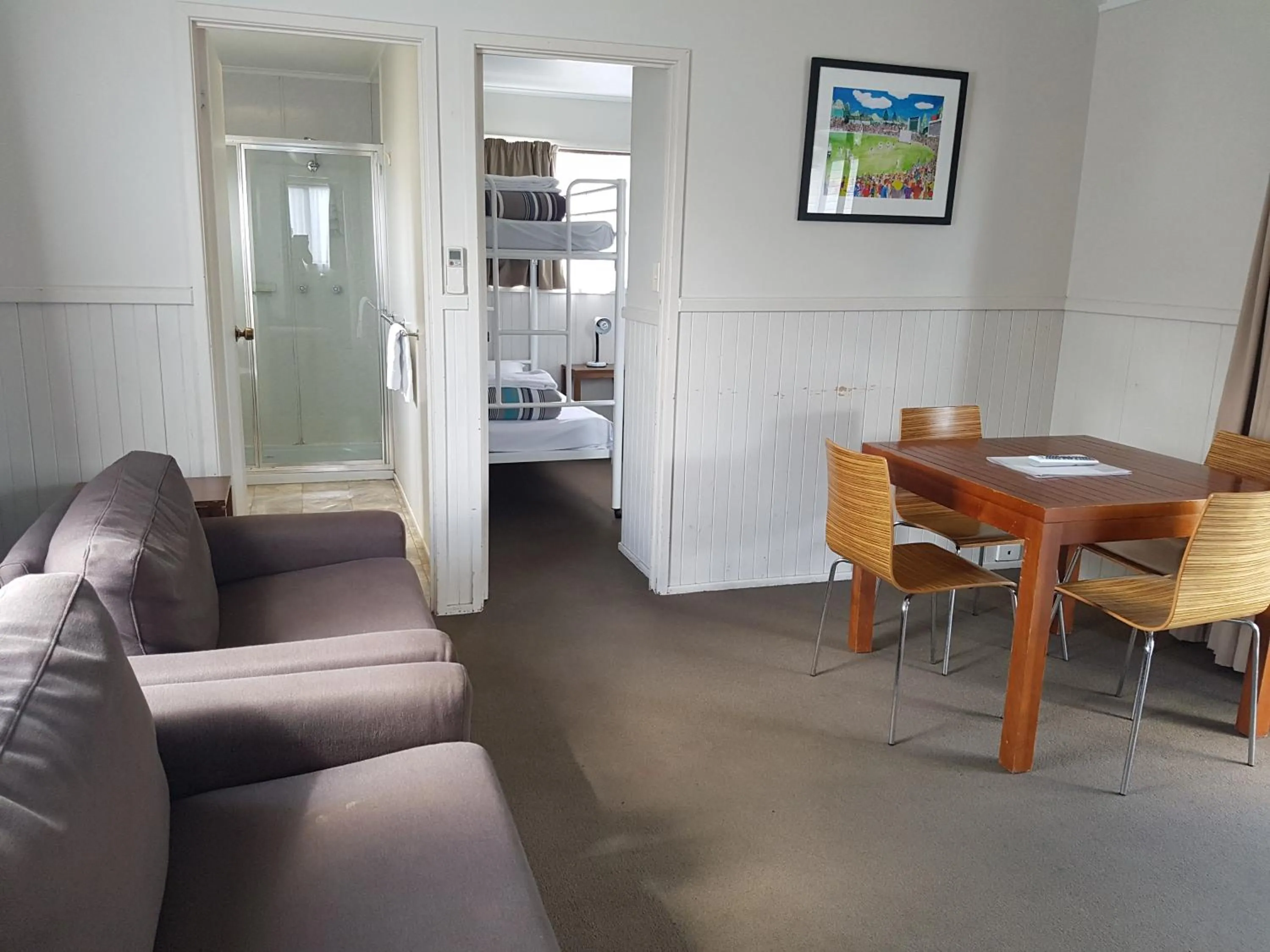 Mountain view in Canberra Carotel Motel