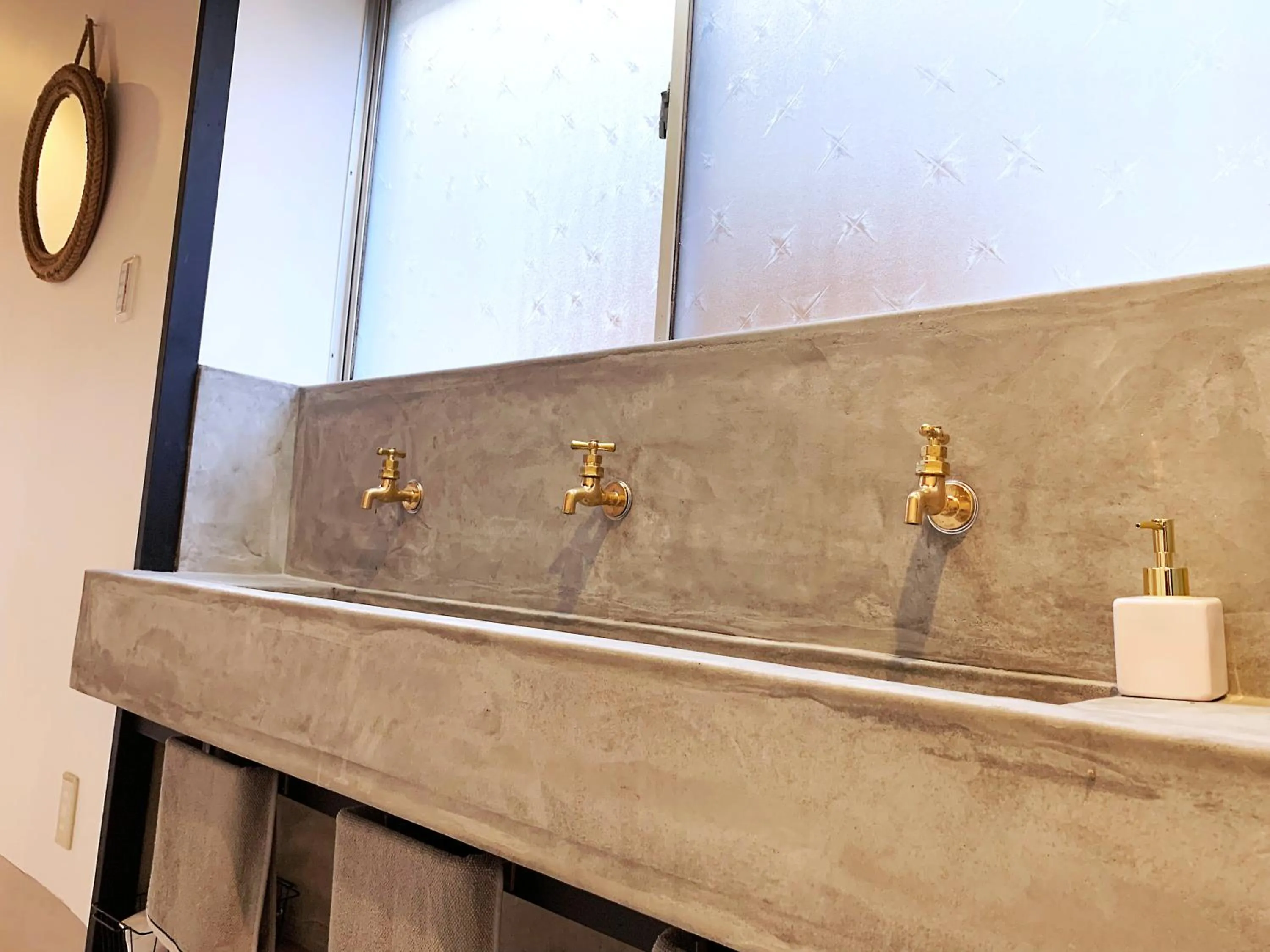 Area and facilities in Cactus Inn