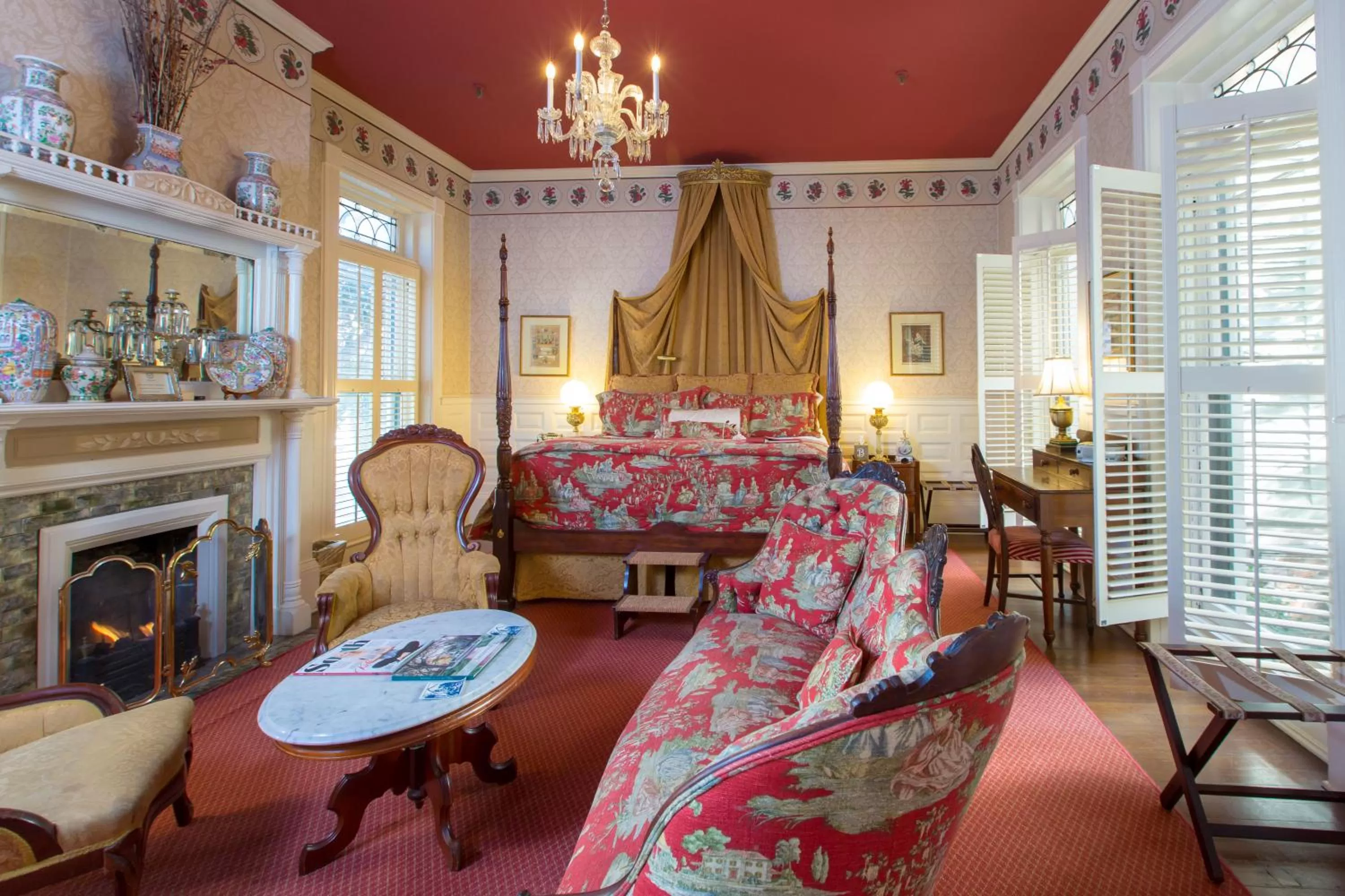 Seating Area in Ballastone Inn