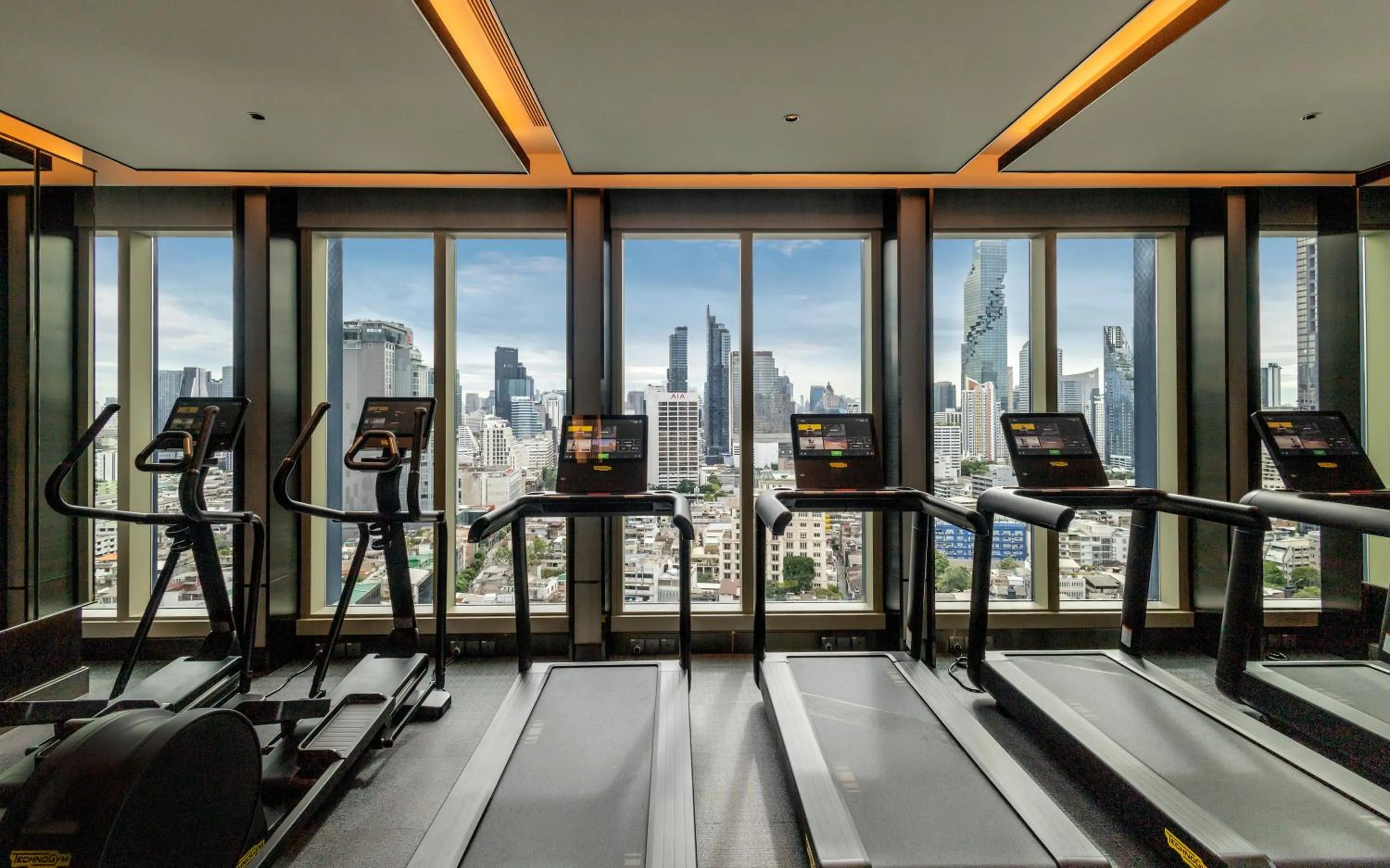 Fitness centre/facilities in Grande Centre Point Surawong Bangkok