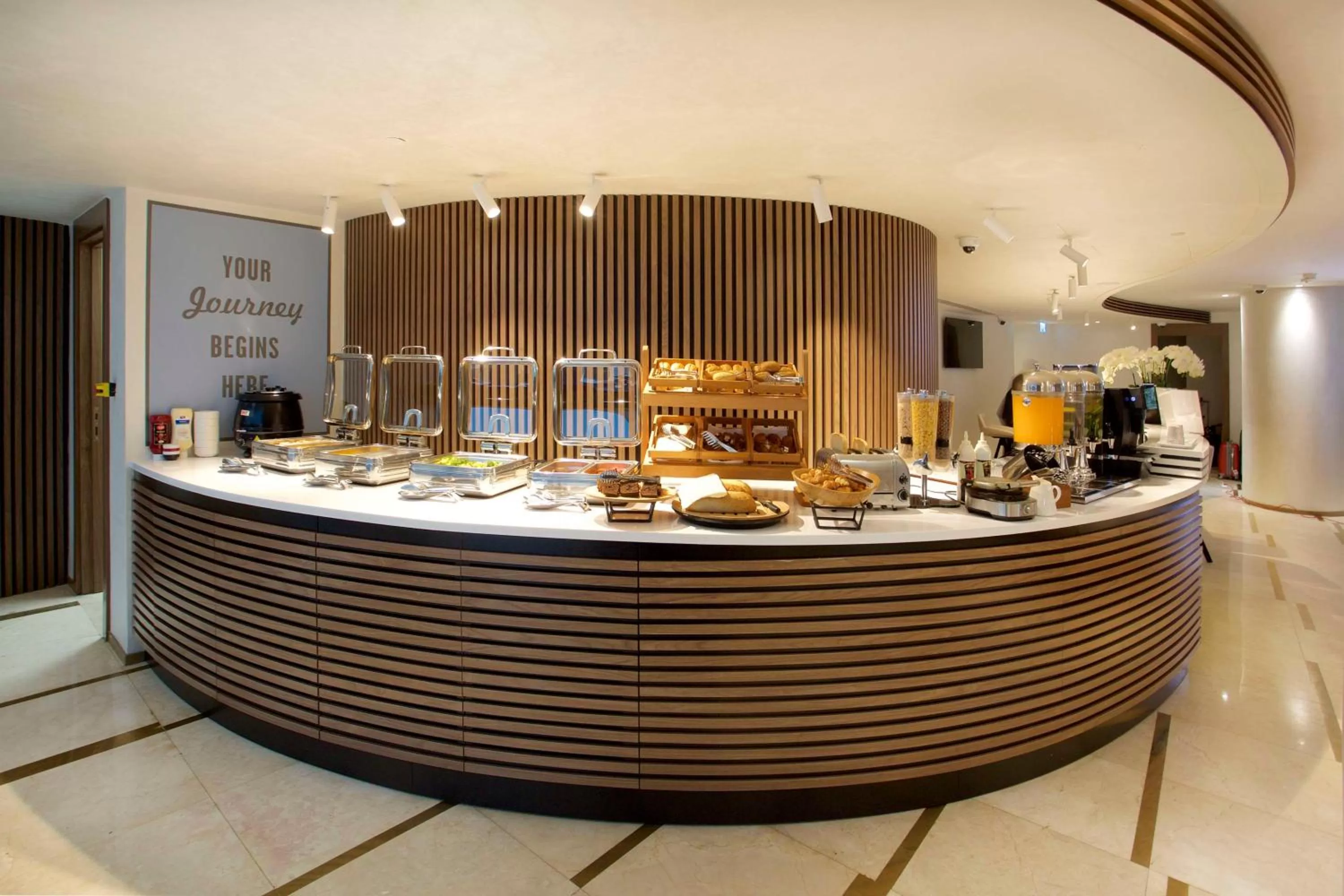 Breakfast in Hampton By Hilton Istanbul Old City