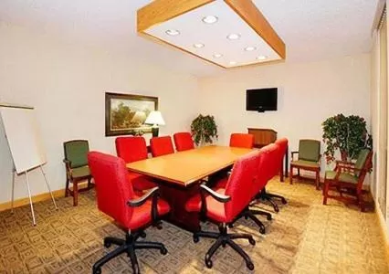 Days Inn by Wyndham Mocksville