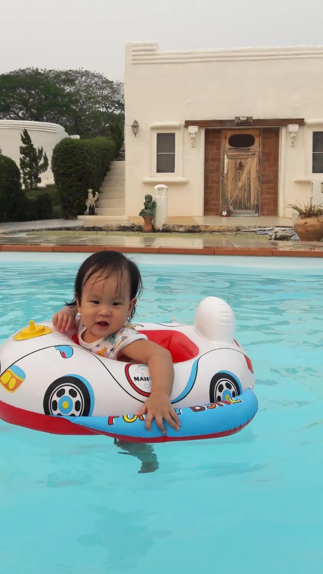 Scenic Riverside Resort