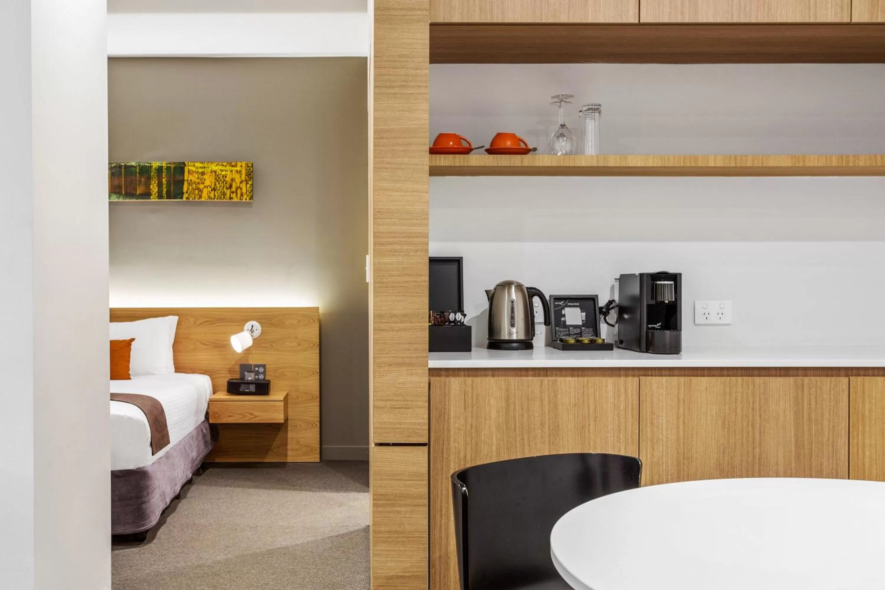 Coffee/tea facilities in Jasper Boutique Hotel