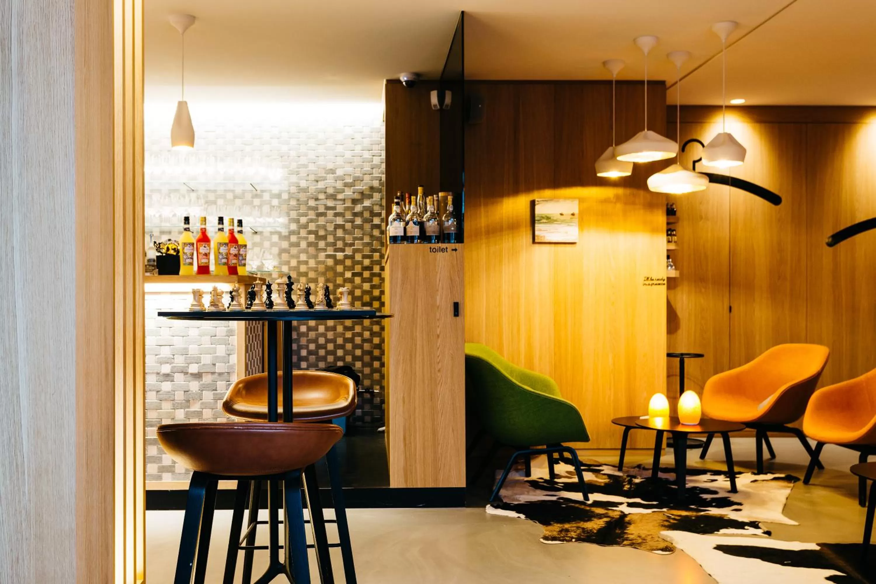 Lounge or bar, Lounge/Bar in Boutique Hotel 'Hof ter Duinen'