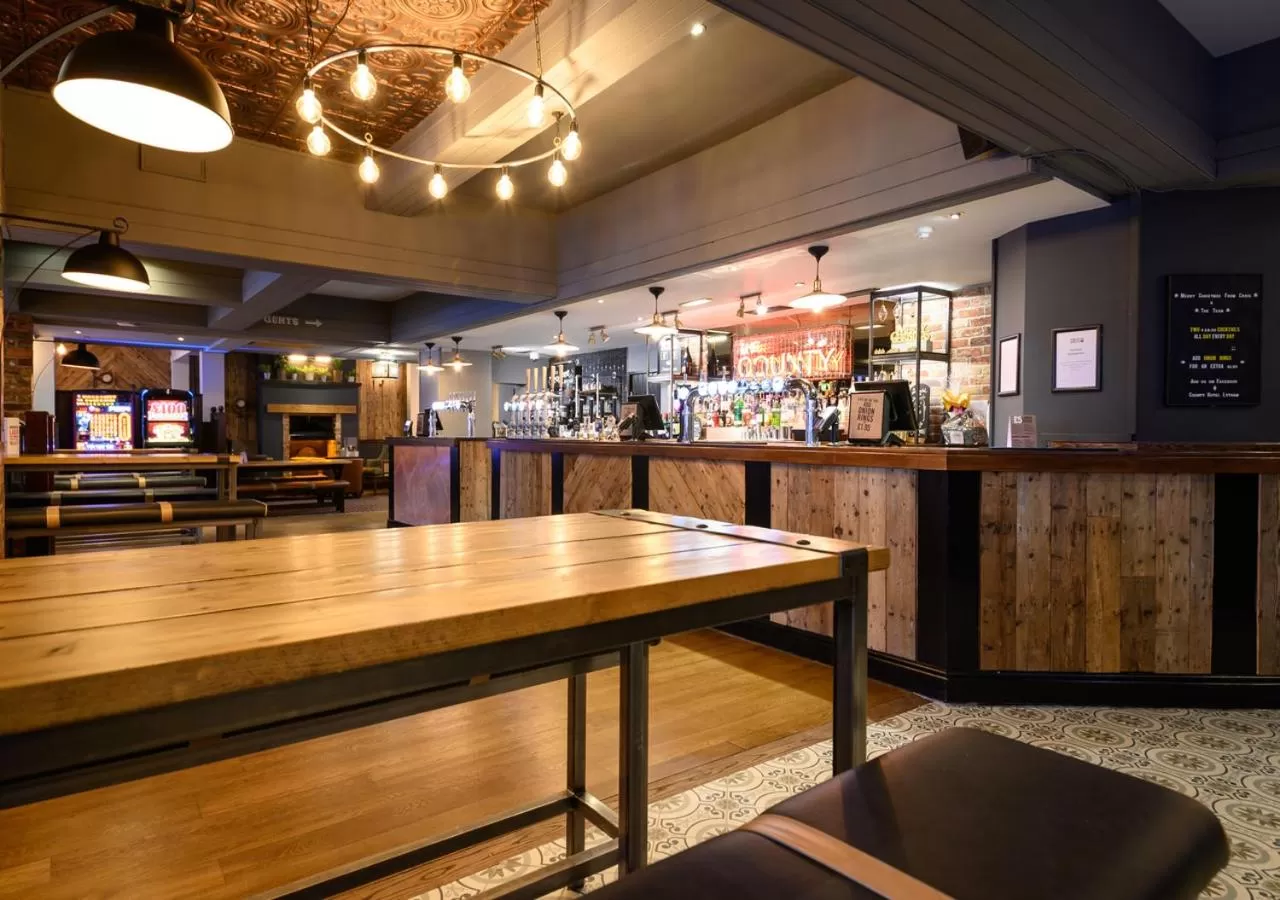 Restaurant/places to eat, Lounge/Bar in The County Hotel by Innkeeper's Collection