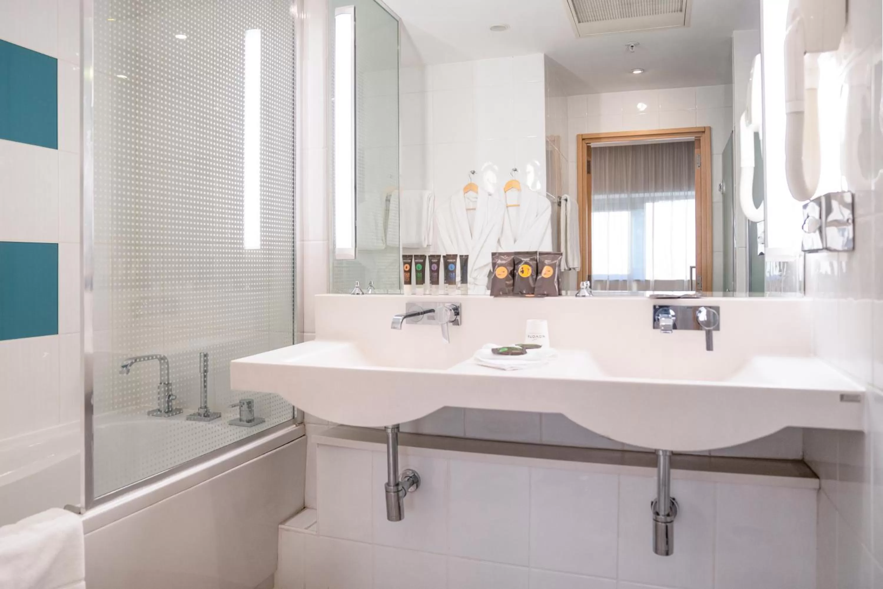 Bathroom in Novotel Gaziantep