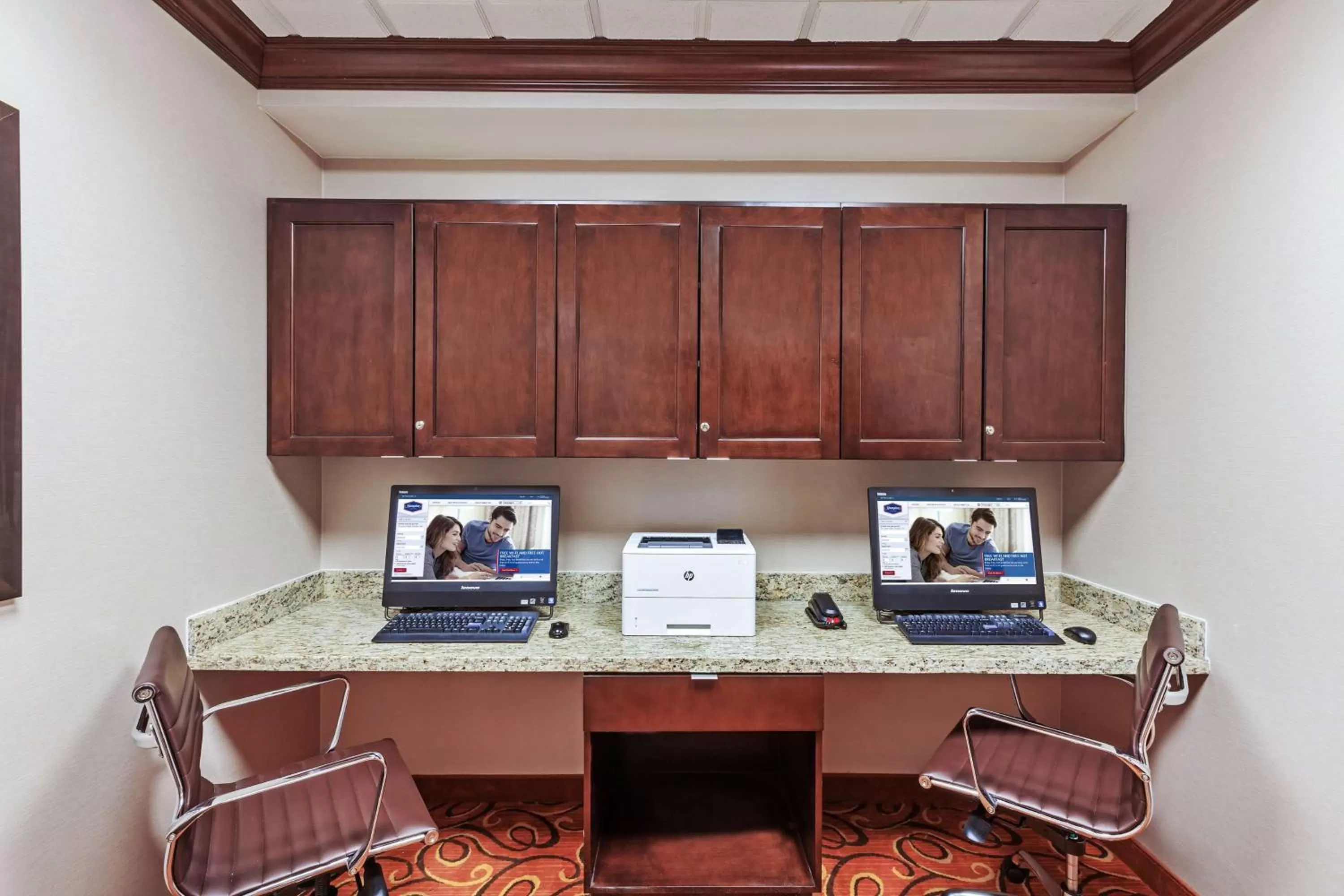 Business facilities in Hampton Inn & Suites Houston I-10 West Park Row, Tx