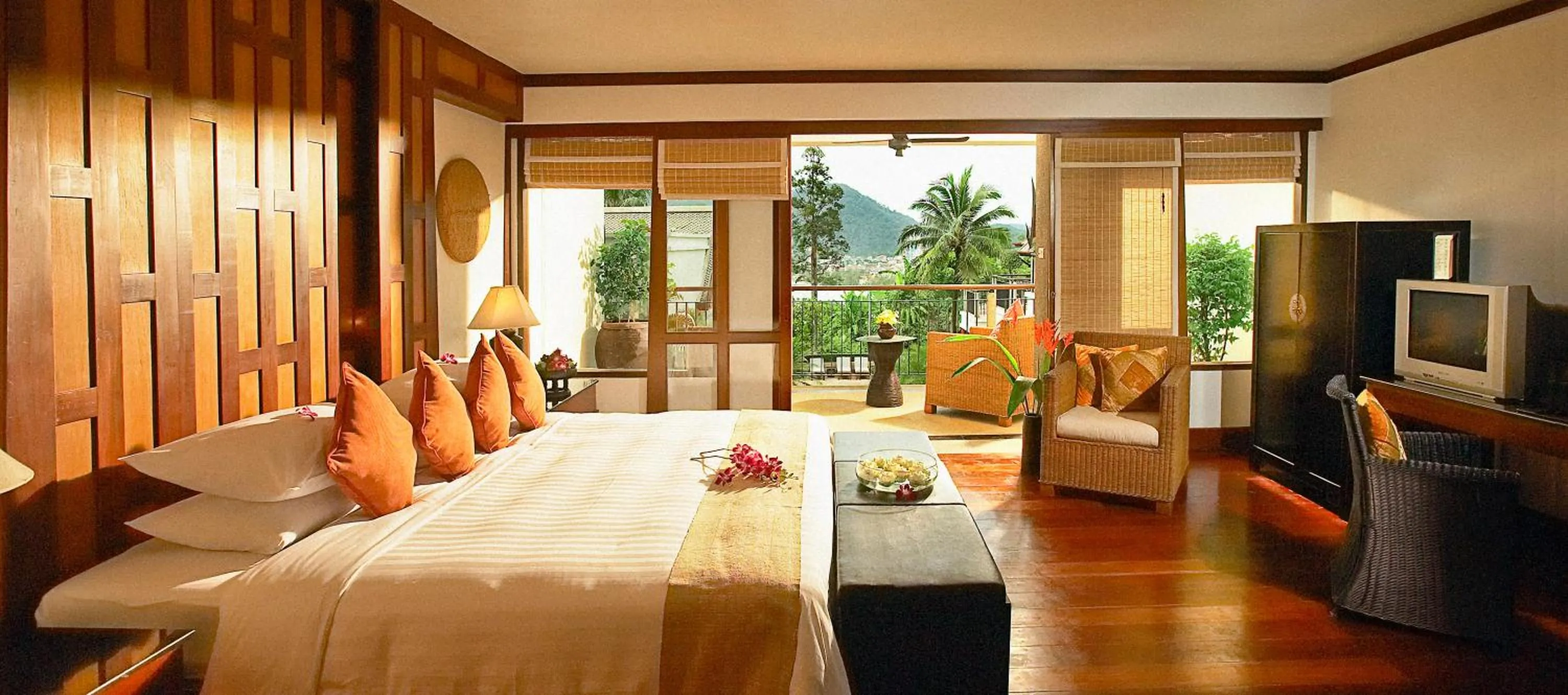 Photo of the whole room, Bed in Baan Yin Dee Boutique Resort Phuket - SHA Plus