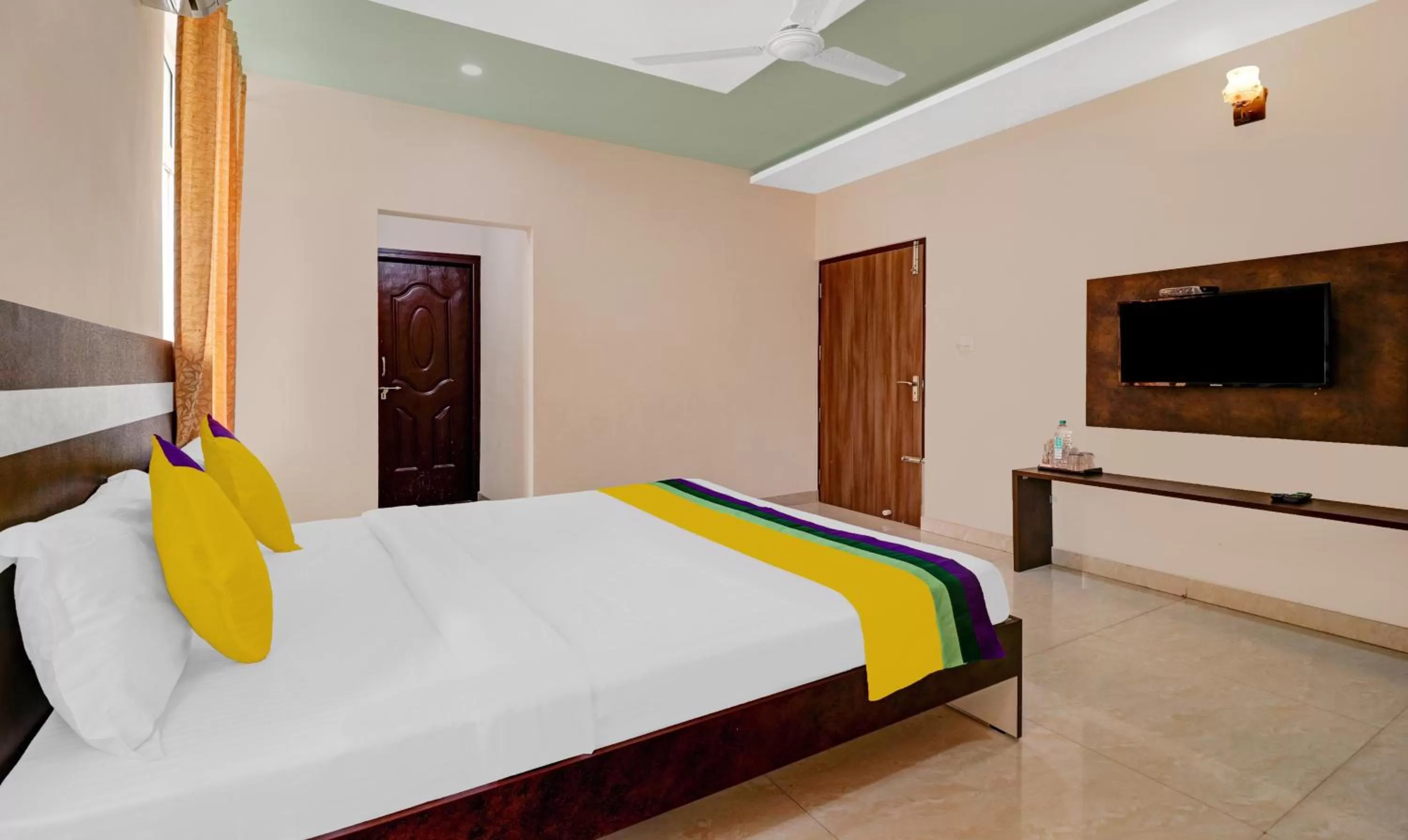 Bedroom, Bed in Itsy Hotels Kattari Komforts, Chikmagalur