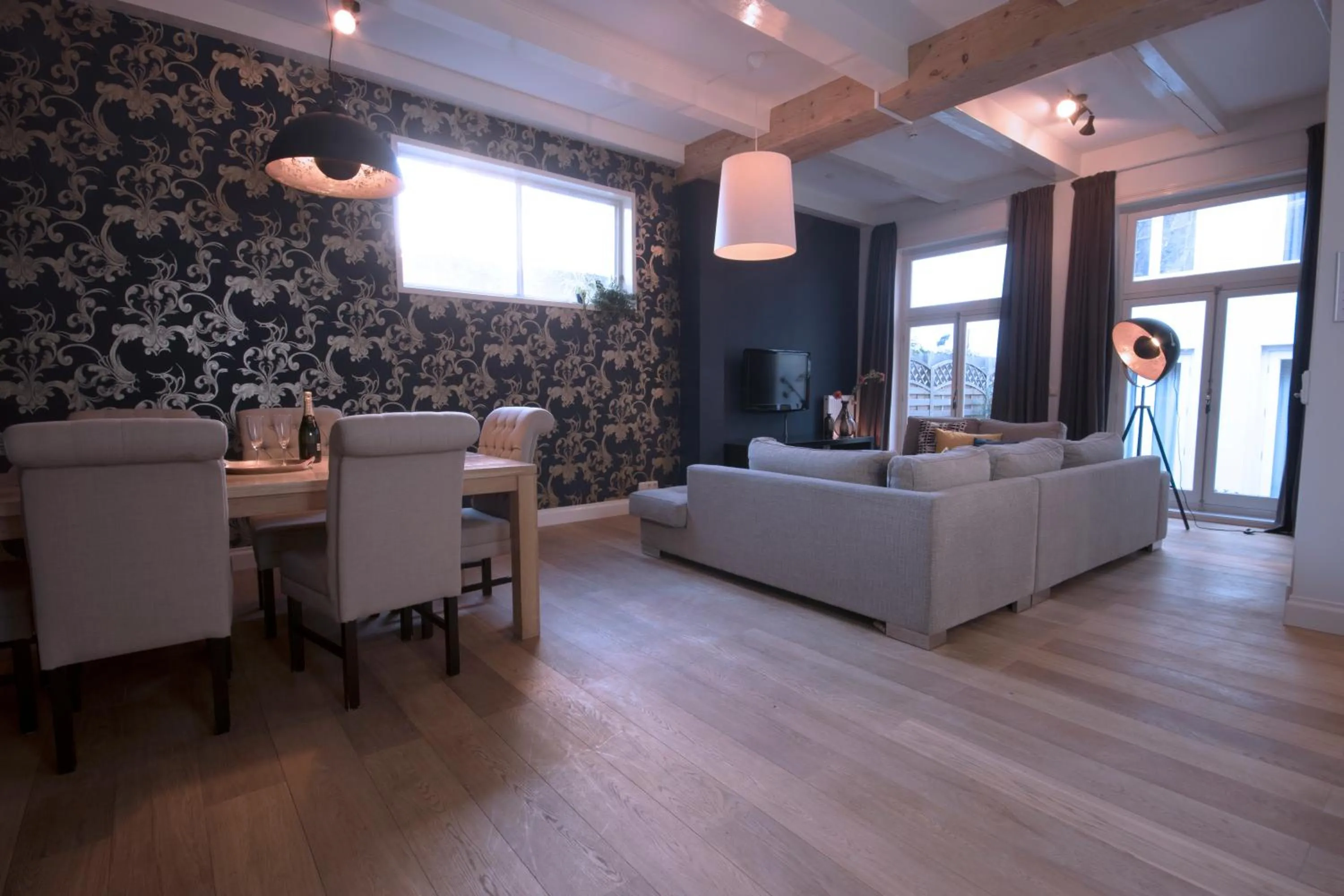 Seating area in Grand Canal Boutique Hotel